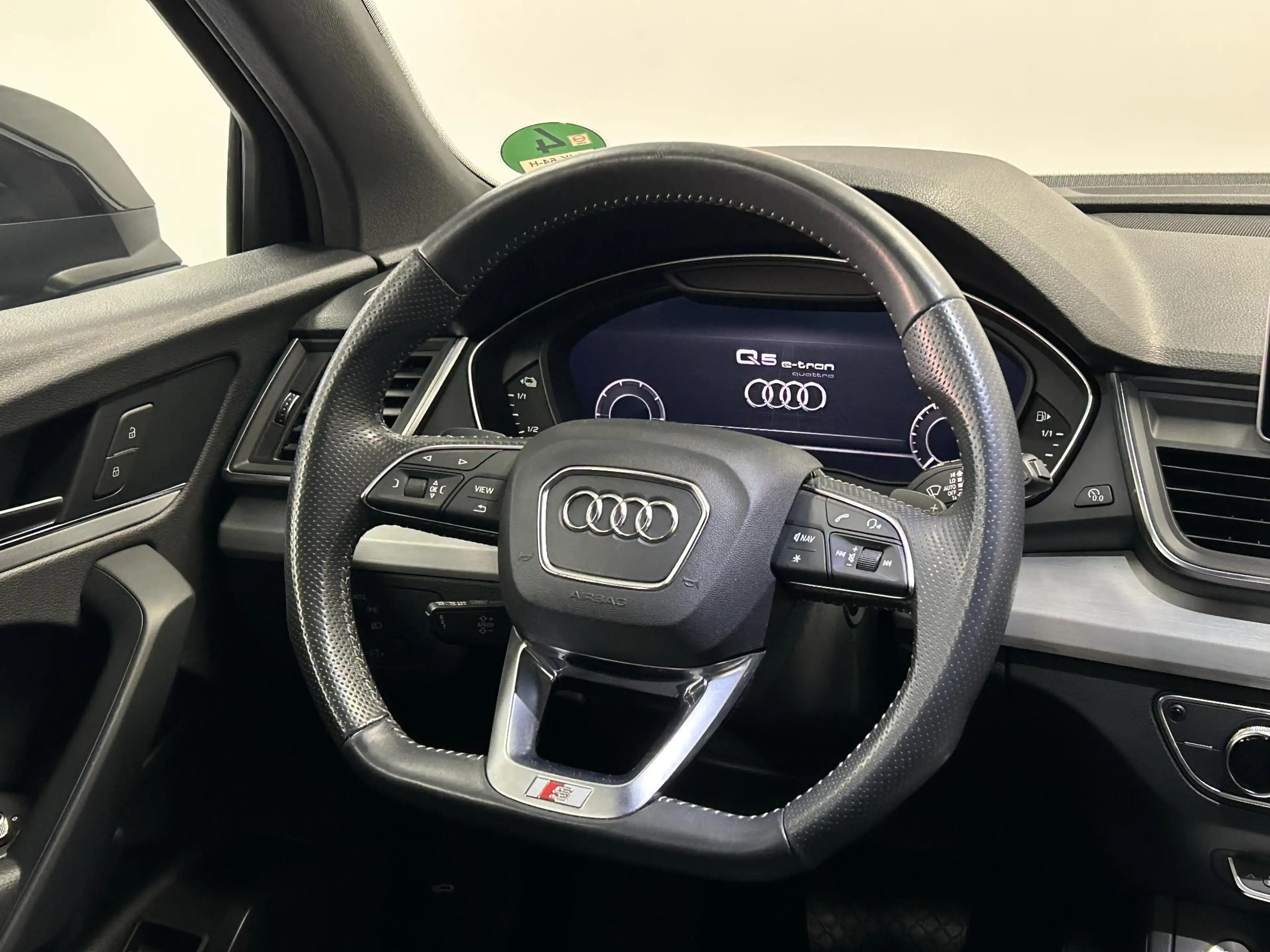Audi Q5 55 TFSI e quattro S Edition Competition | S-LINE | — photo 38