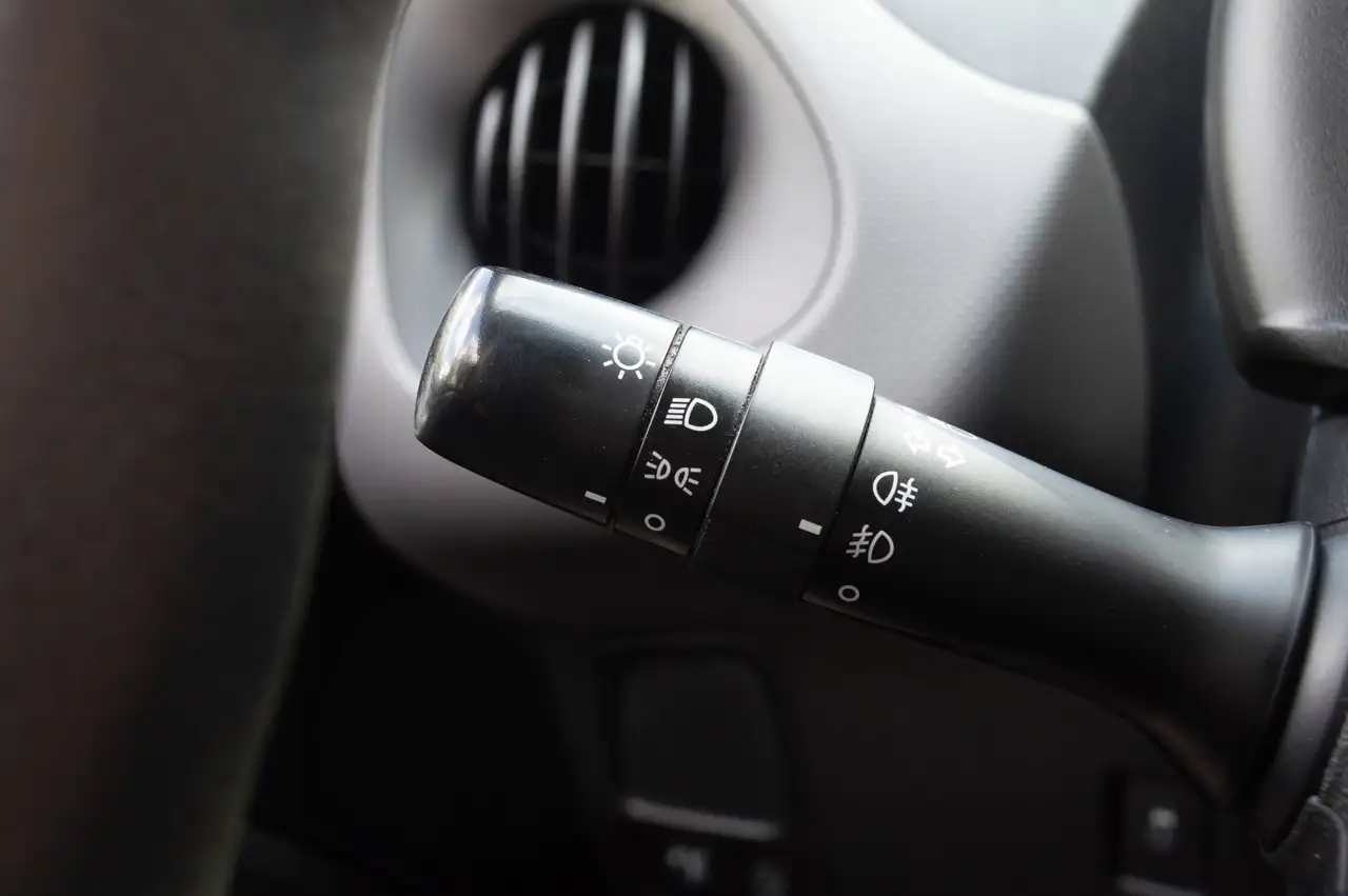 Peugeot 108 1.0 VTi (toyota motor ), миниатюра 20