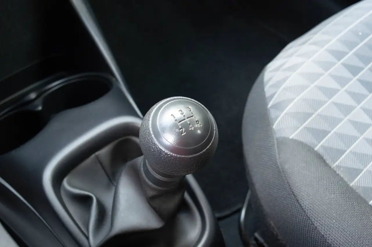 Peugeot 108 1.0 VTi (toyota motor ), миниатюра 16