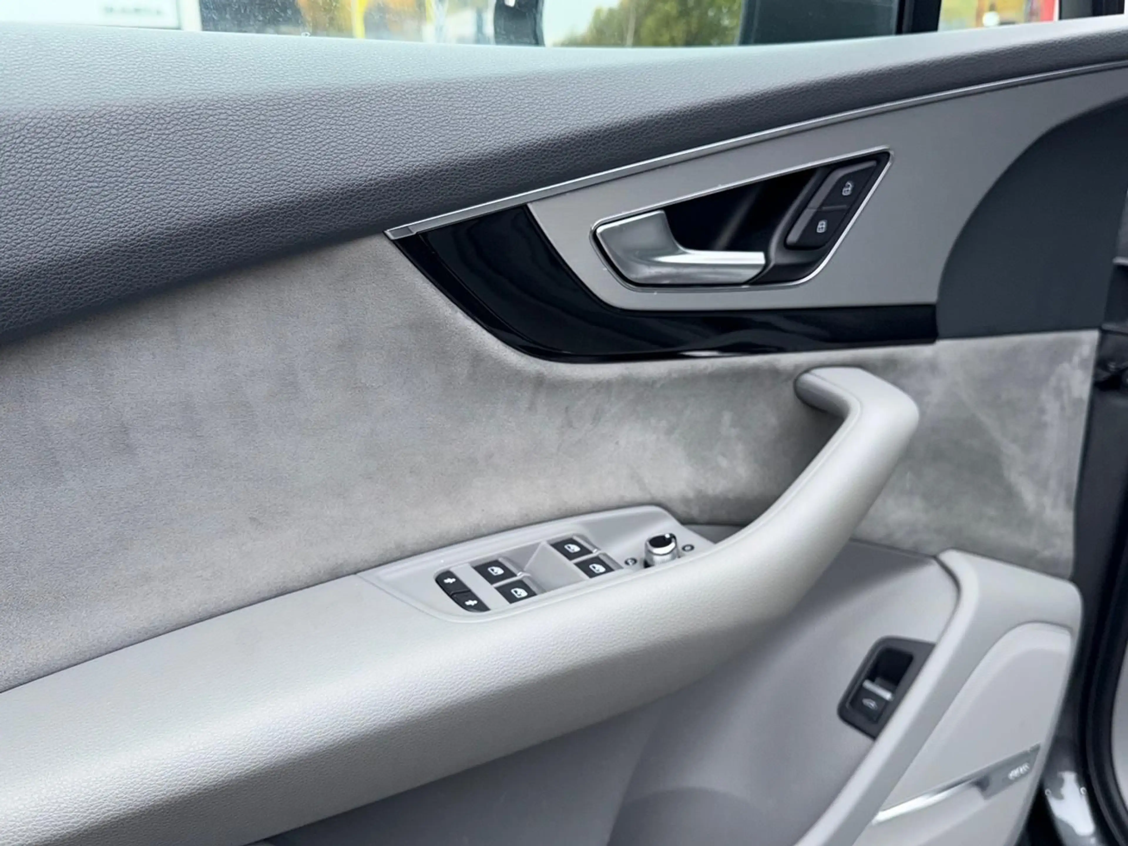 Audi Q7 50TDi quattro S-Line StHz Pano Sitzlüft. AHK — photo 9