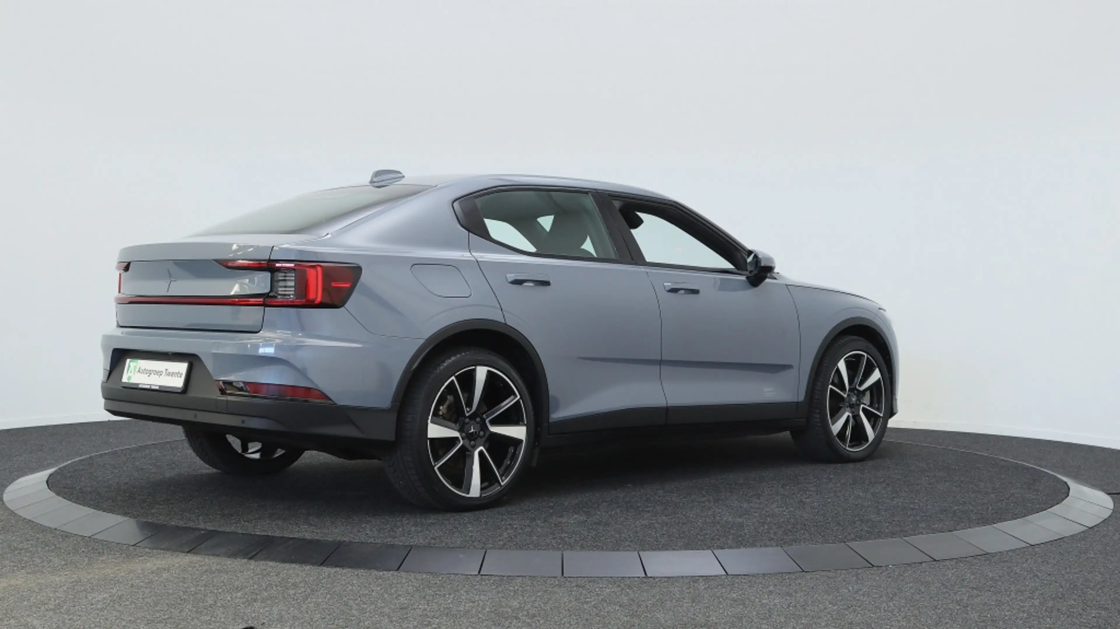Polestar 2 Standard Range Single Motor 63kWh | 20 Inch | SOH — photo 2