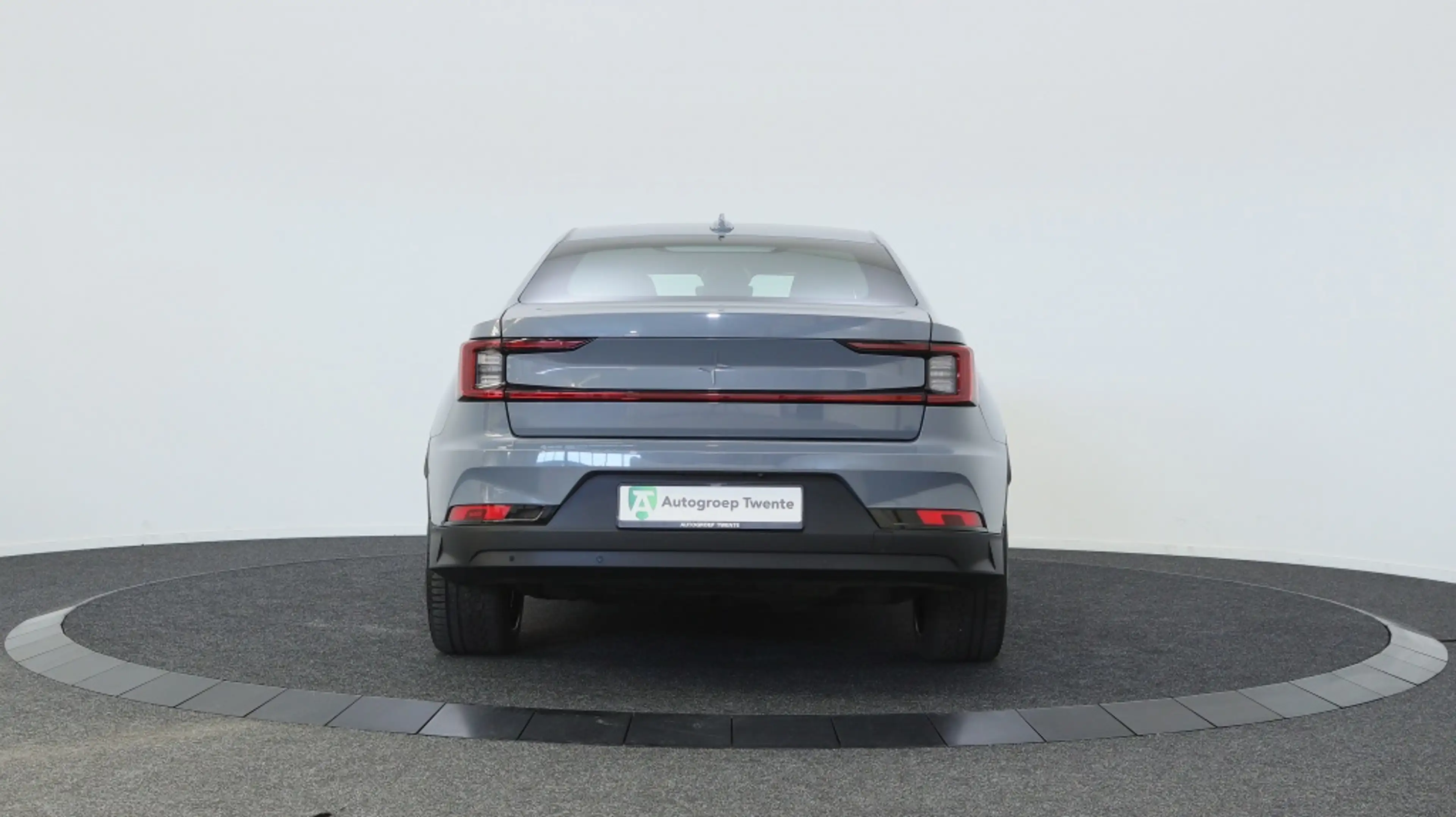 Polestar 2 Standard Range Single Motor 63kWh | 20 Inch | SOH — photo 10