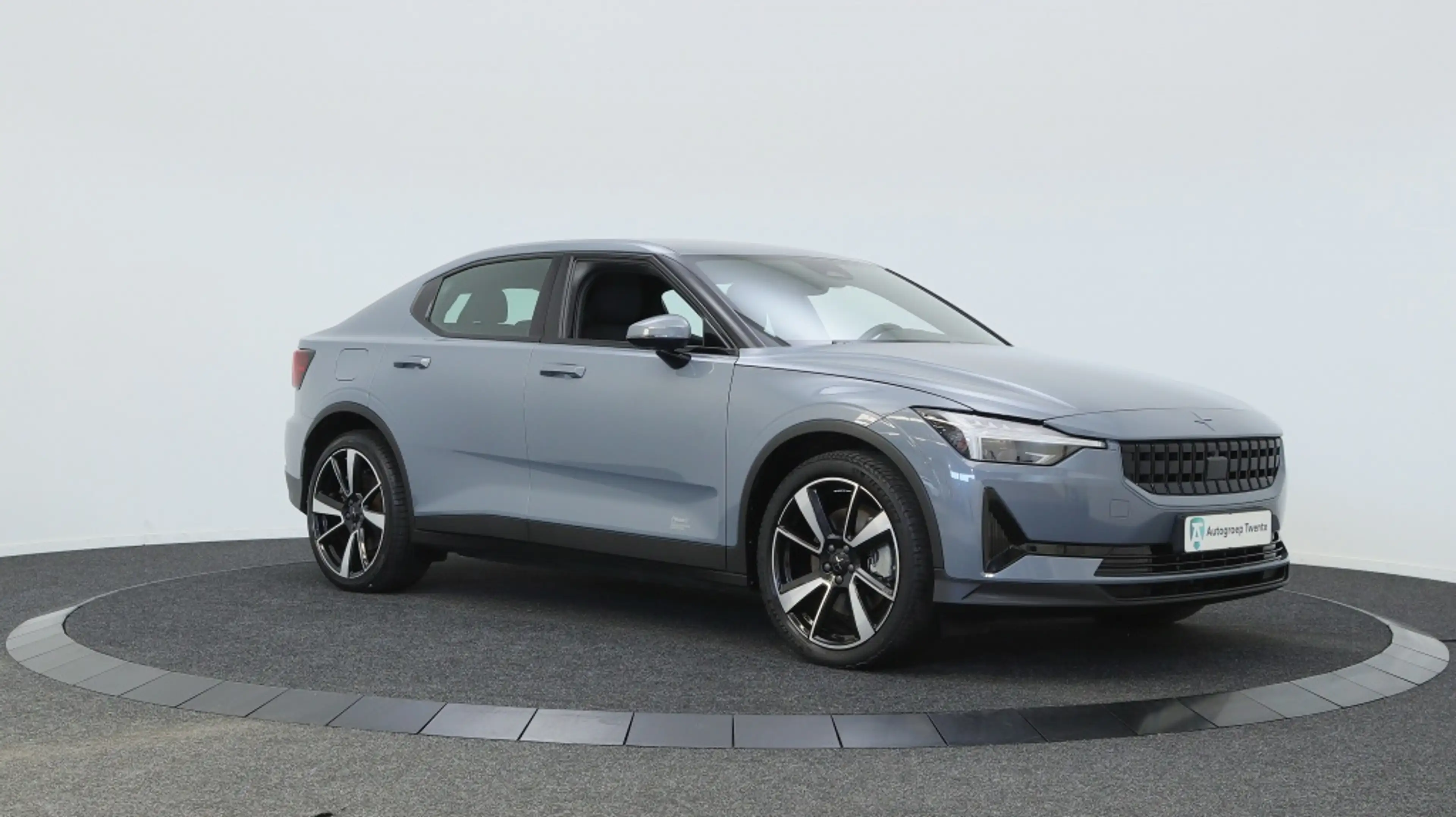 Polestar 2 Standard Range Single Motor 63kWh | 20 Inch | SOH — photo 13