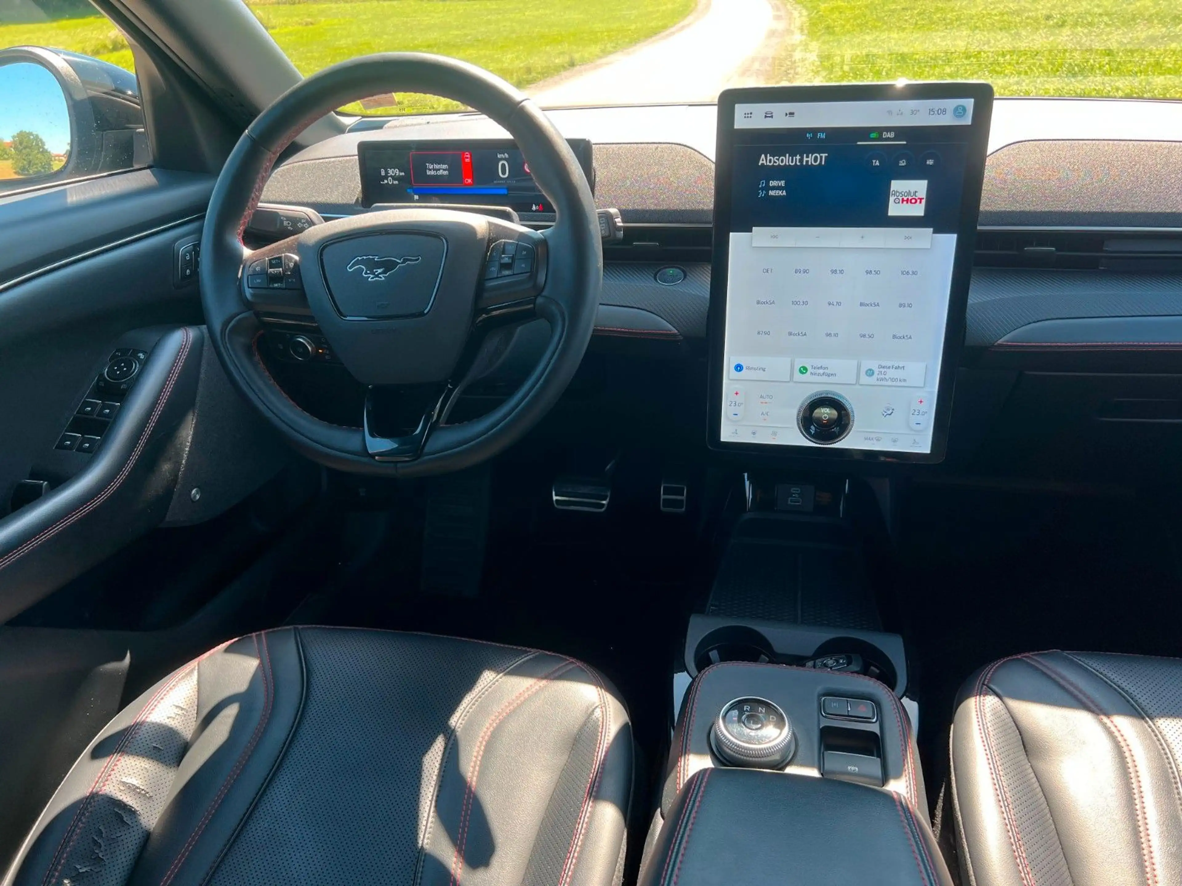 Ford Mustang Mach-E Basis AWD 8fach,Tech Paket,B&O — photo 11