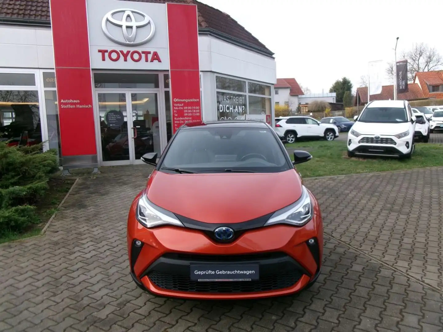 Toyota C-HR 2.0 Hybrid Orange Edition Orange - 2