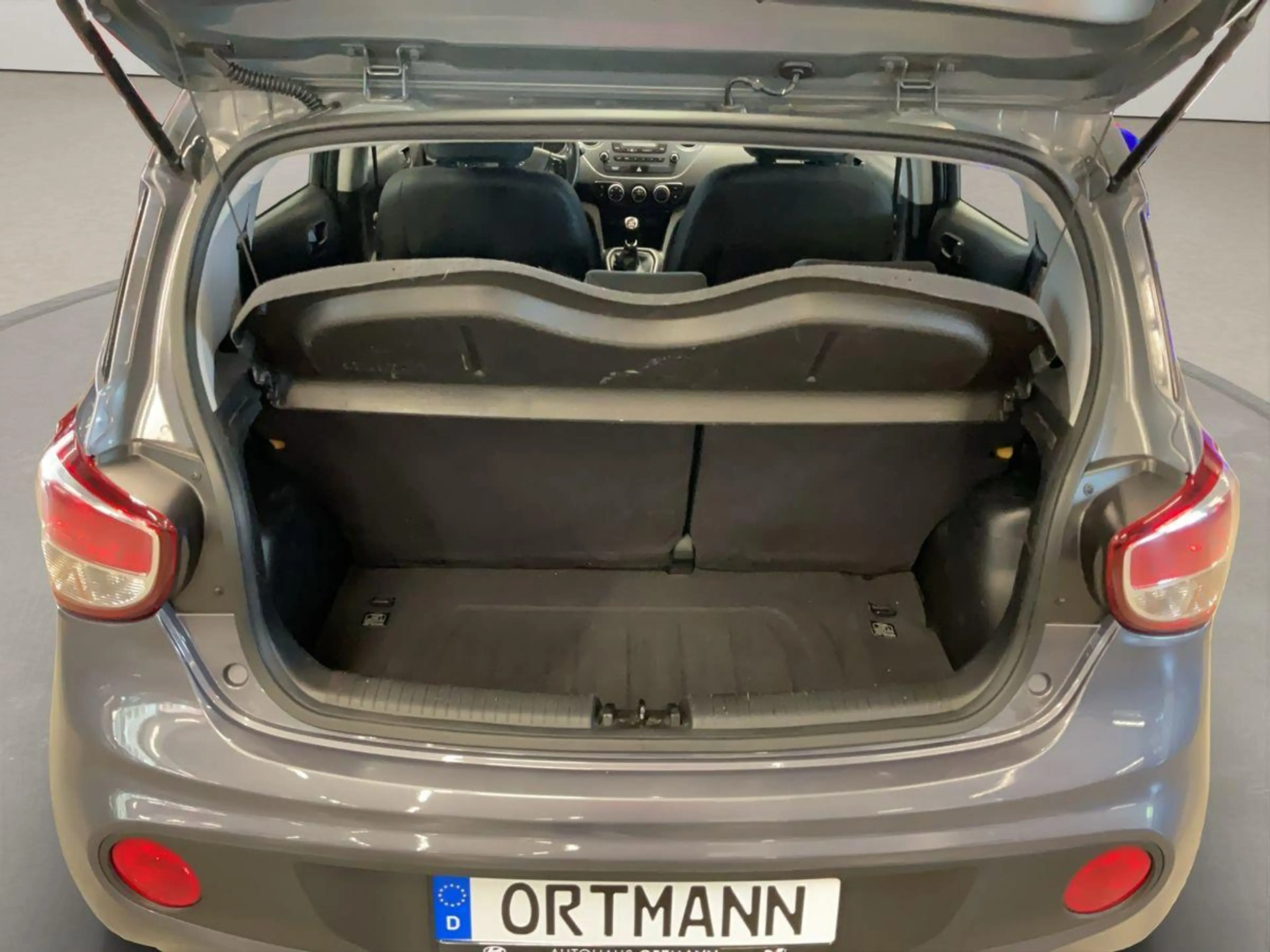 Hyundai i10 1.0 Benzin 'YES!' 2WD 5-Gang — photo 13
