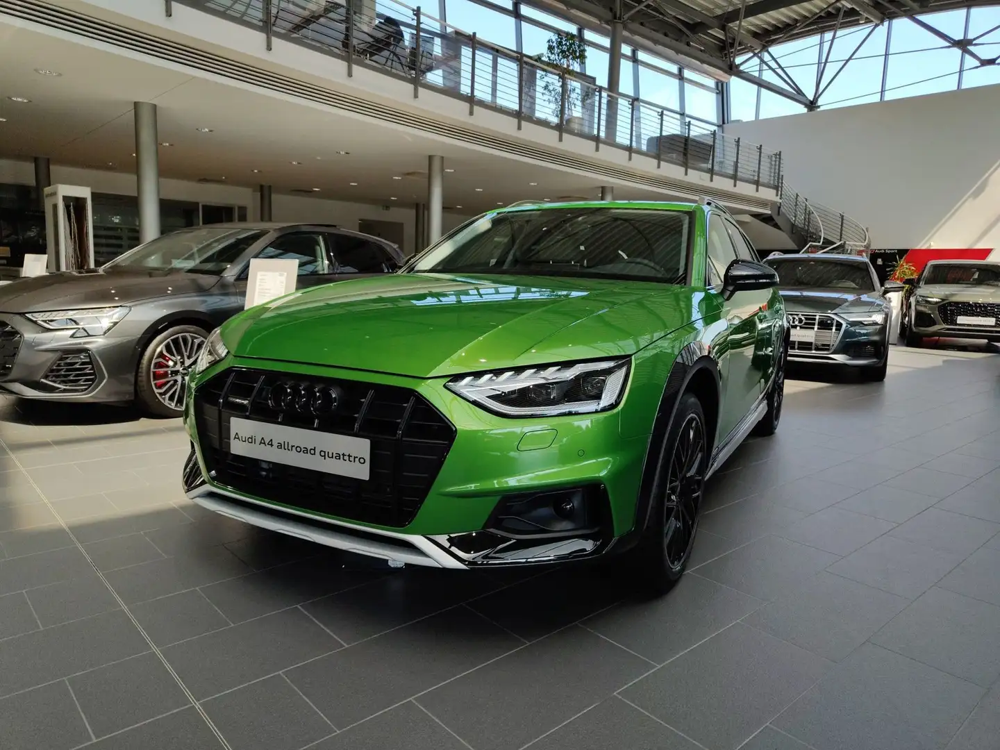 Audi A4 allroad 40 TDI 204 CV S tronic Identity Contrast - Colora - 1