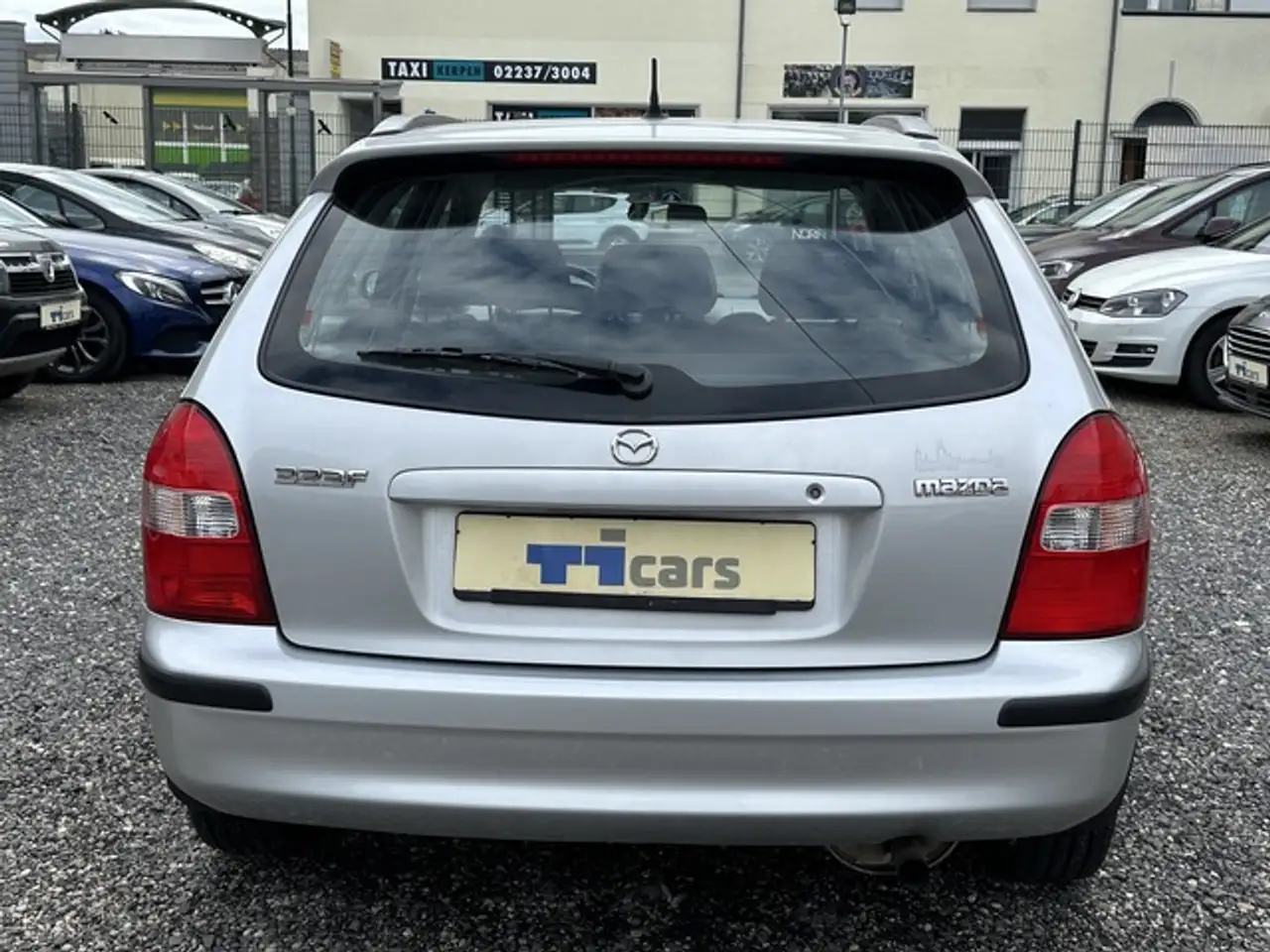 Mazda 323 F 1.5 Exclusive *5,Türer,Klima,CD,ALuU, foto 5