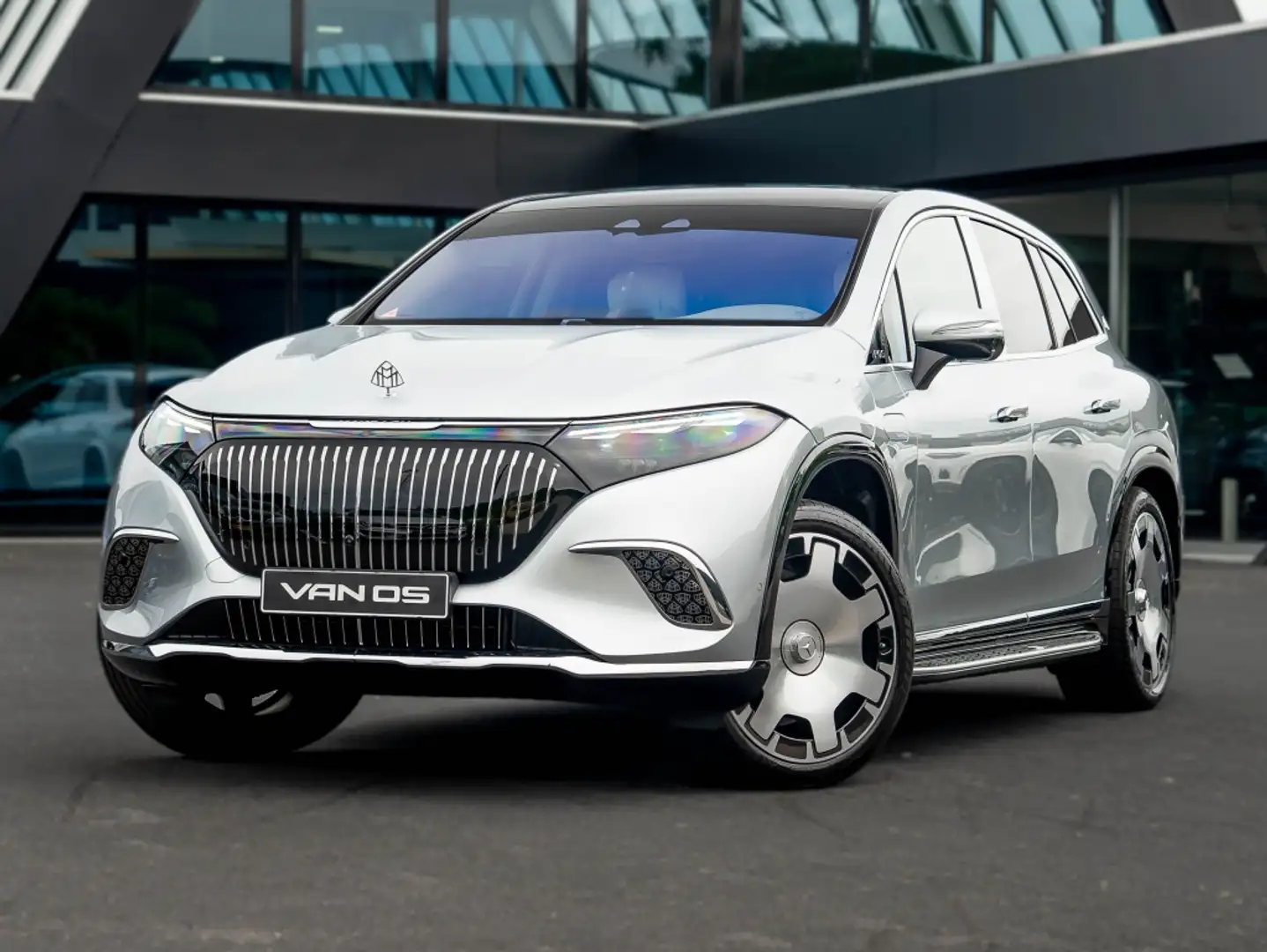 Mercedes-Benz EQS SUV 680 4MATIC Maybach | 2026 | Nieuwstaat | Full PPF Grau - 1