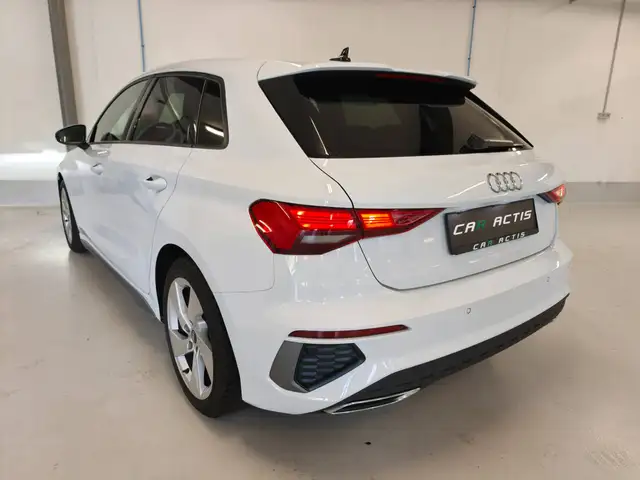 Audi A3 view 6