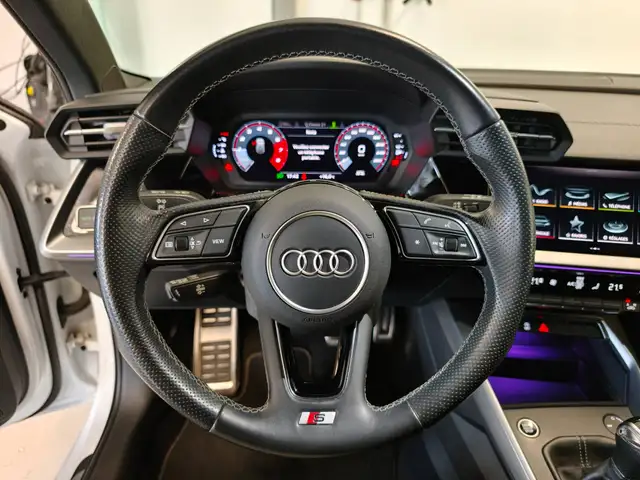 Audi A3 view 9