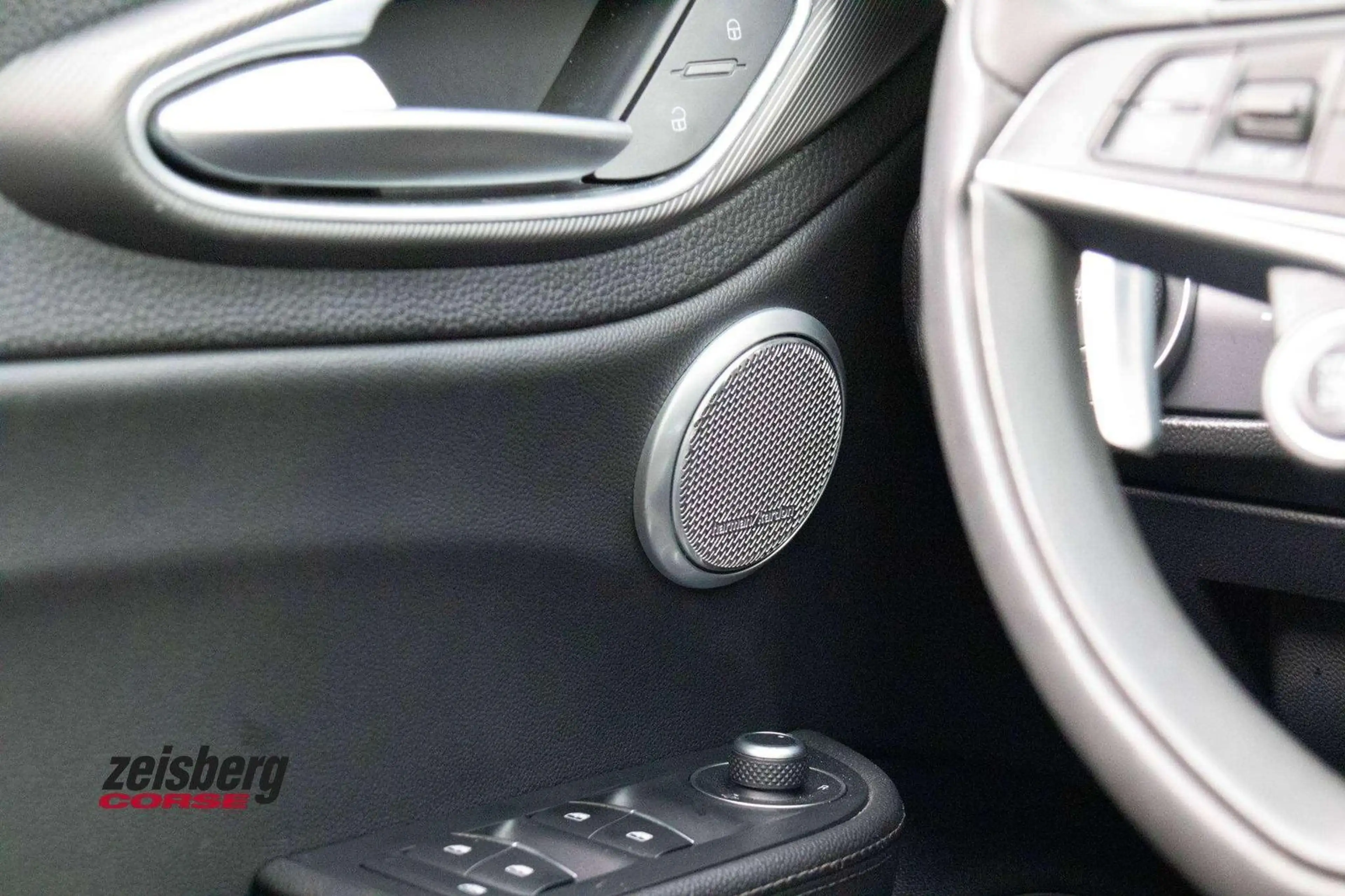 Alfa Romeo Giulia Veloce 2.0 Turbo AT8-Q2 Pano*Sportaga Top Gepflegt — photo 13