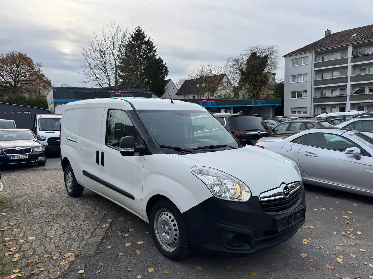 Opel Combo Kasten L2H1 2,4t/Euro6/2.Hand - 1