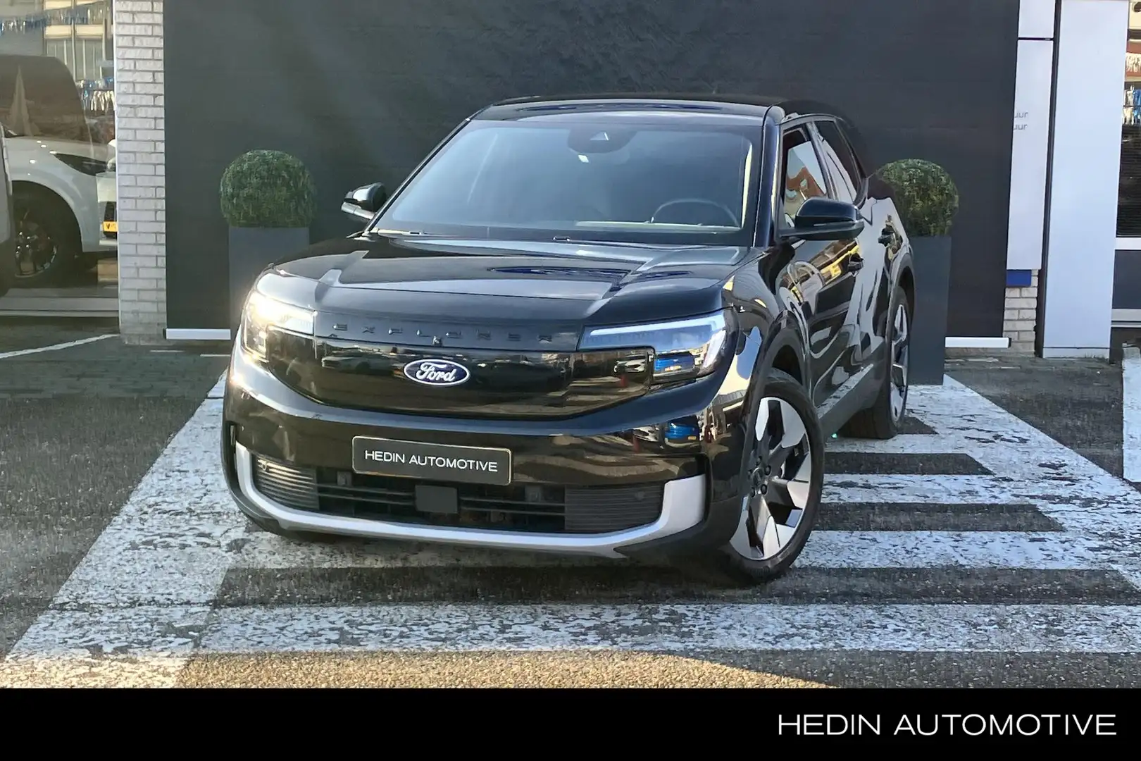 Ford Explorer Premium Extended Range RWD 77 kWh Noir - 1