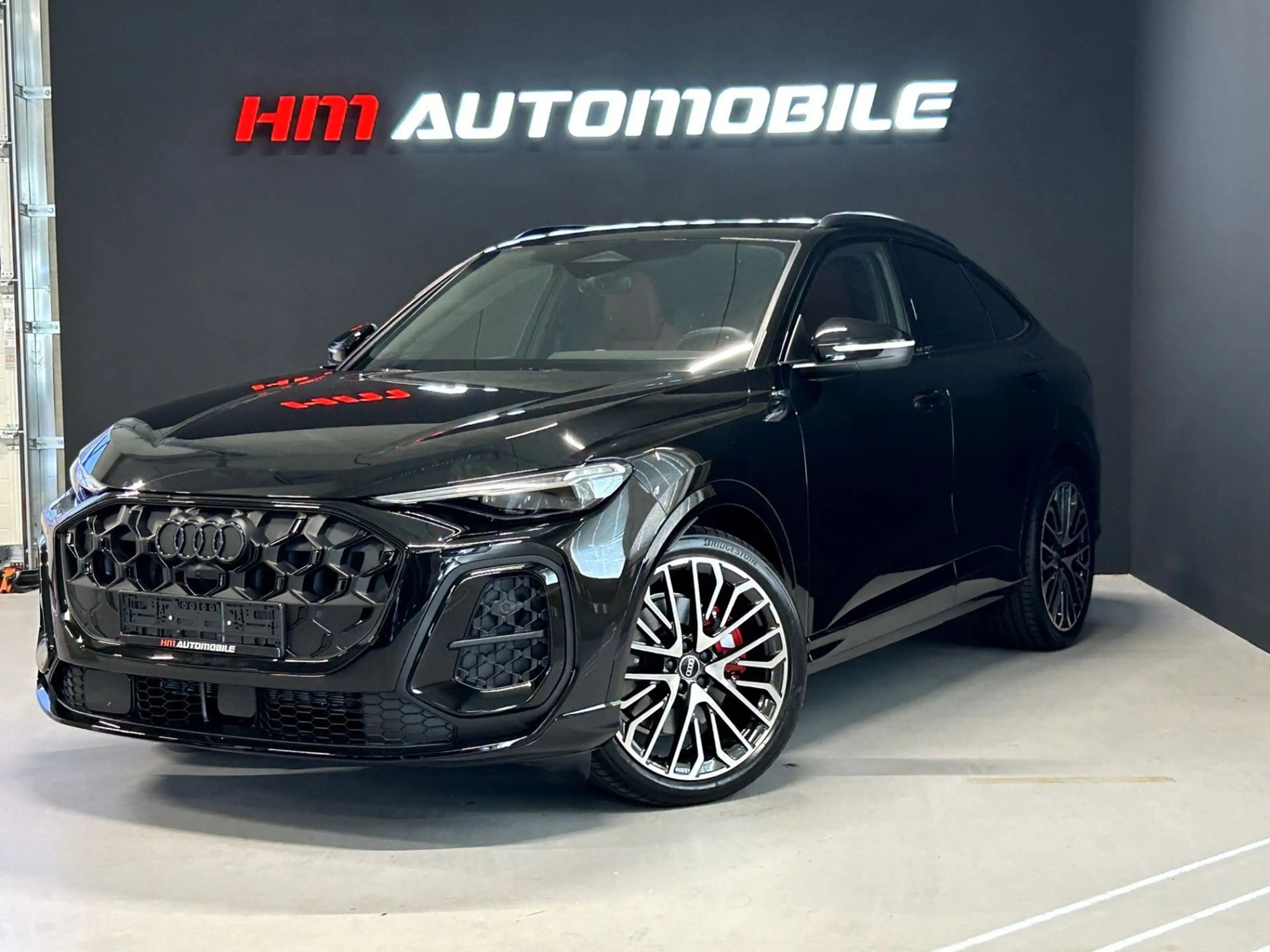 Audi SQ5 Sportback/Leder Rot/TECH PRO/MMI PRO/21"