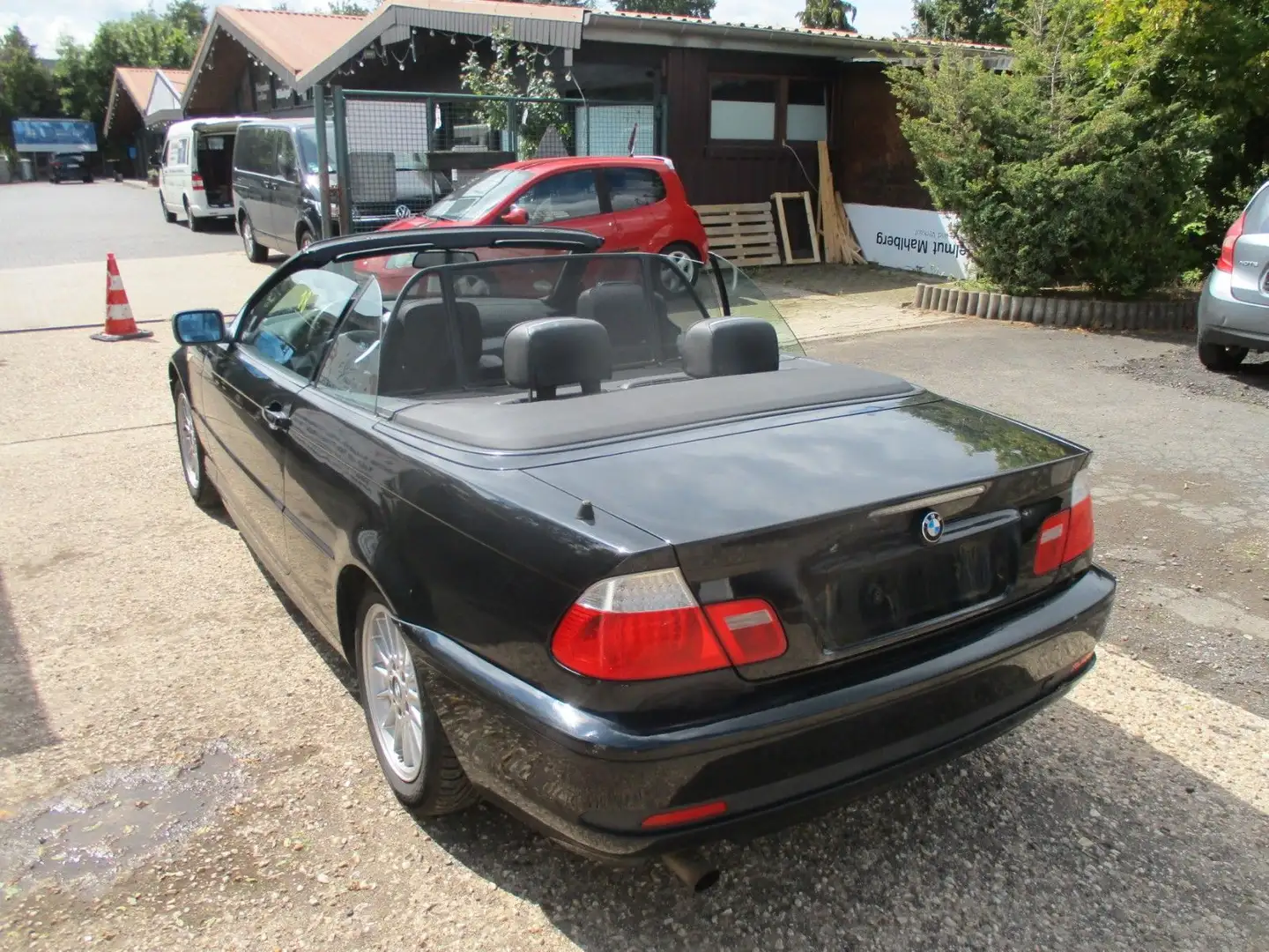 BMW 318 Baureihe 3 Cabrio 318 Ci- crna - 2