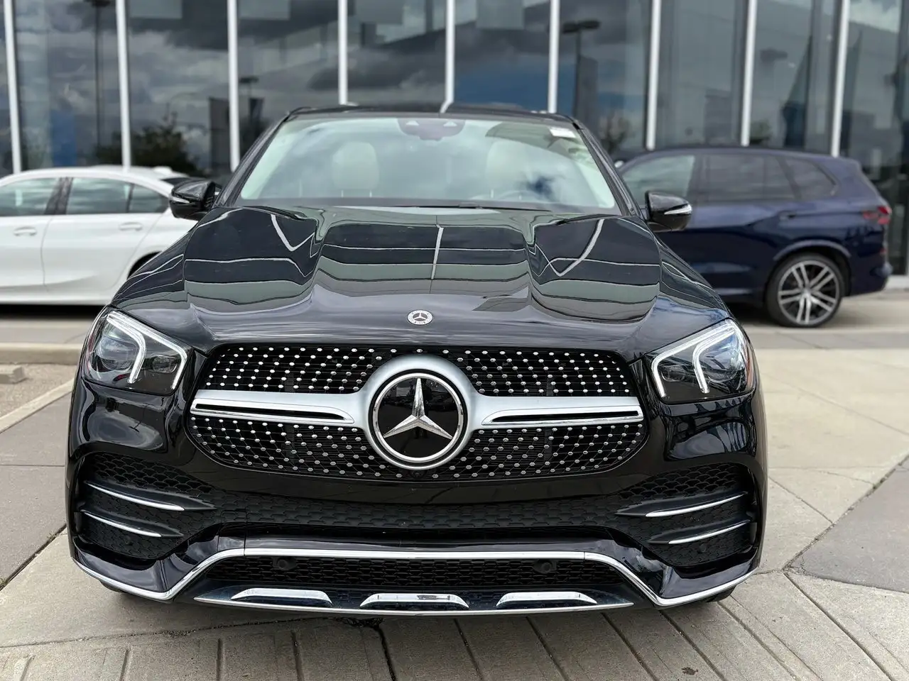Mercedes-Benz GLE снимка Mercedes-Benz GLE