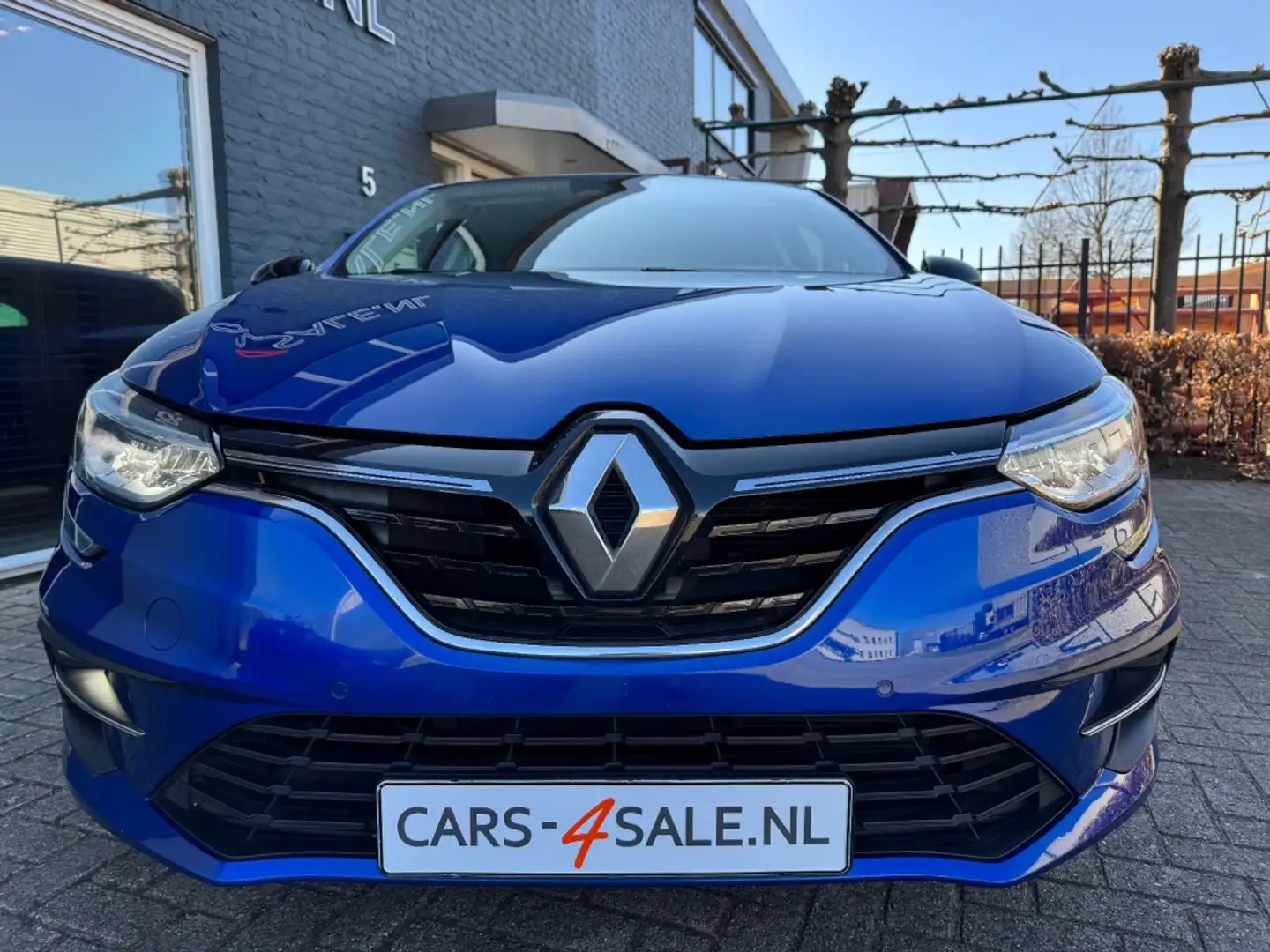 Renault Megane TCE 115pk Intens Limited + Led + Nav + car-play - Blauw - 2