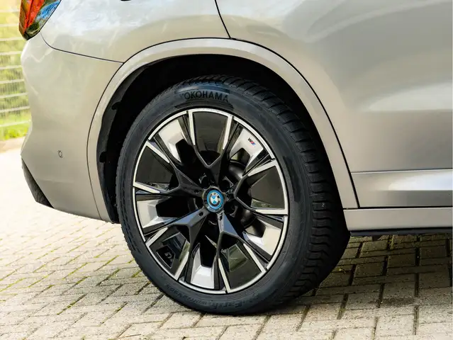 BMW Ix3 view 14