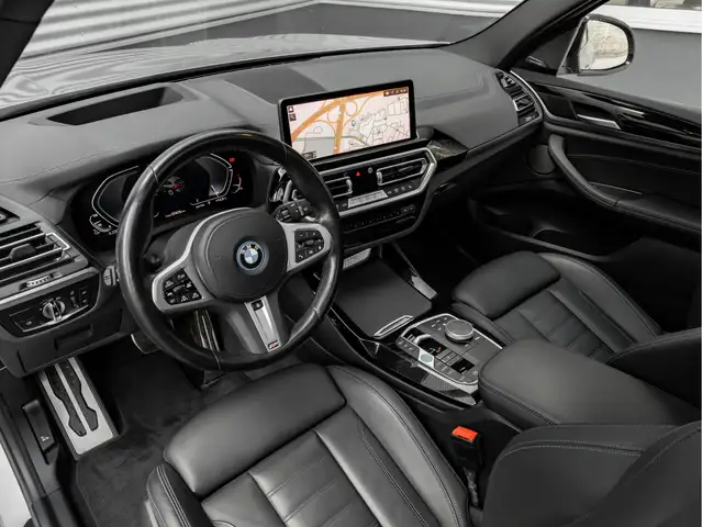 BMW Ix3 view 17