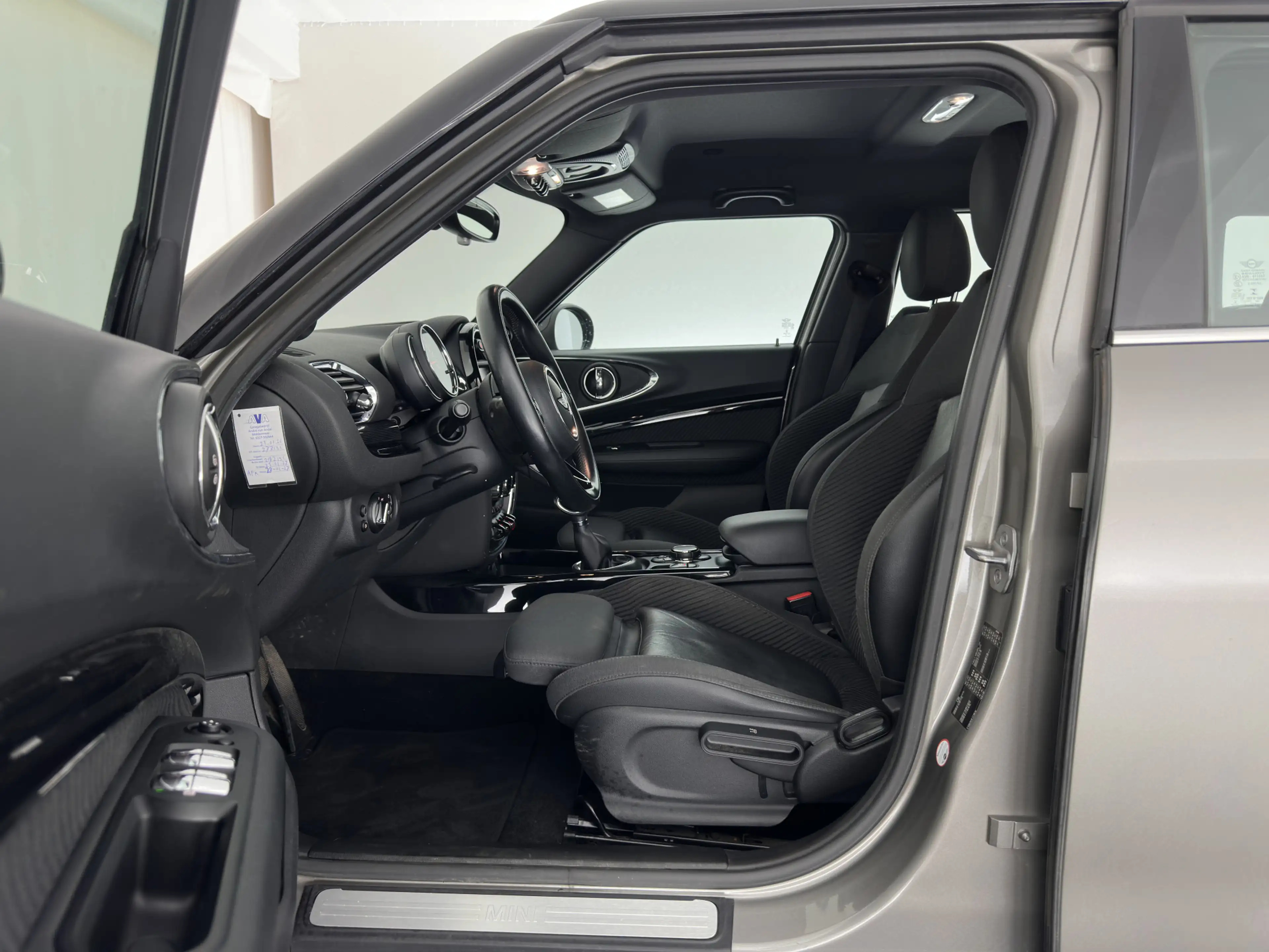 MINI Cooper D Clubman 2.0 Serious Business Aut. *LEATHER-FABRIC | FULL-L — photo 8