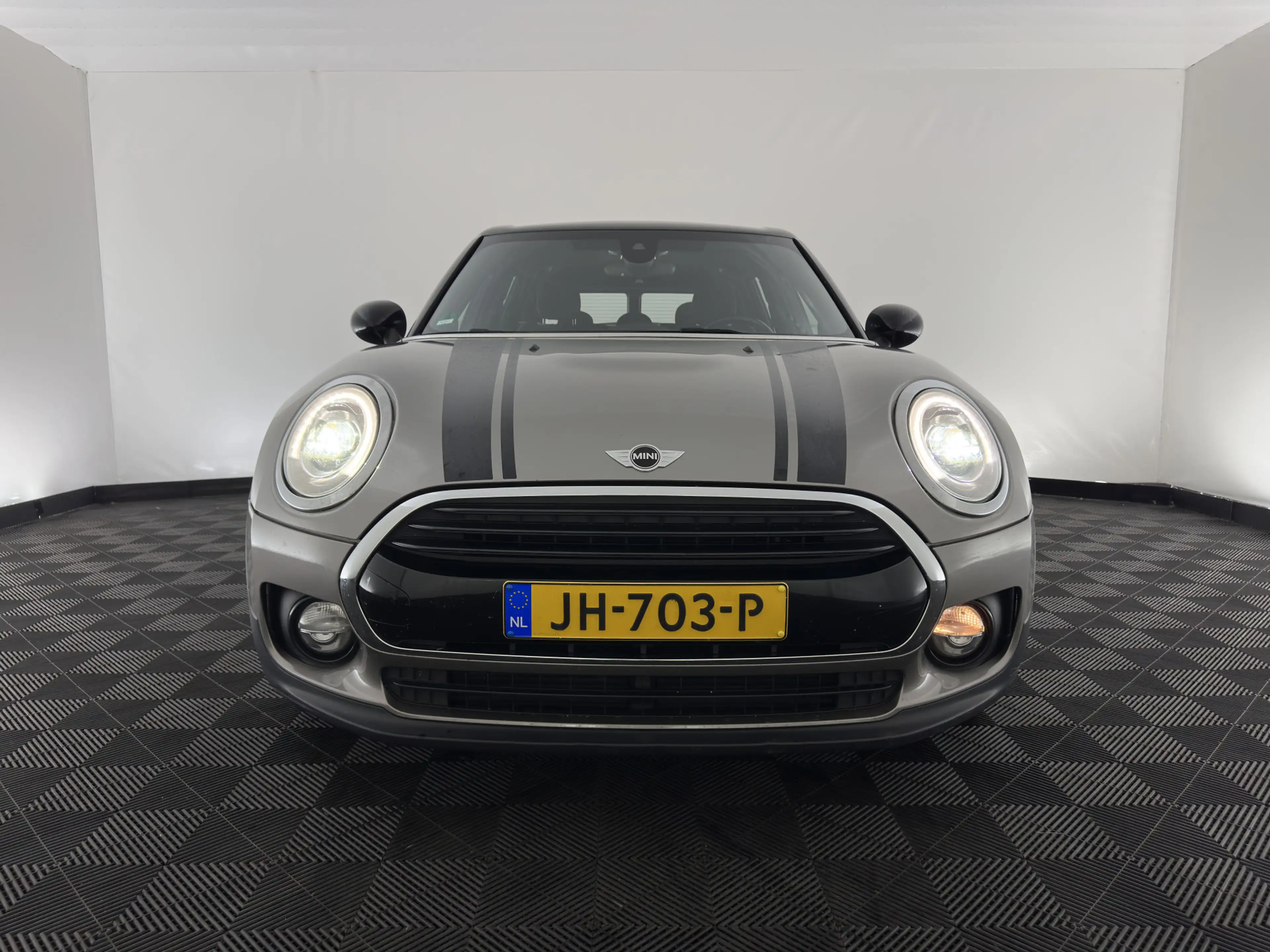 MINI Cooper D Clubman 2.0 Serious Business Aut. *LEATHER-FABRIC | FULL-L — photo 2