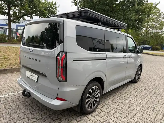 Ford Tourneo Custom view 8
