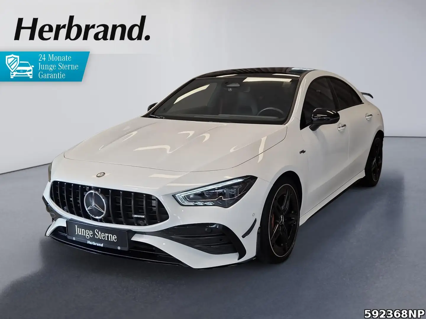 Mercedes-Benz CLA 35 AMG 4M Coupé Nightpaket II Aero+ 19"LM Blanc - 1