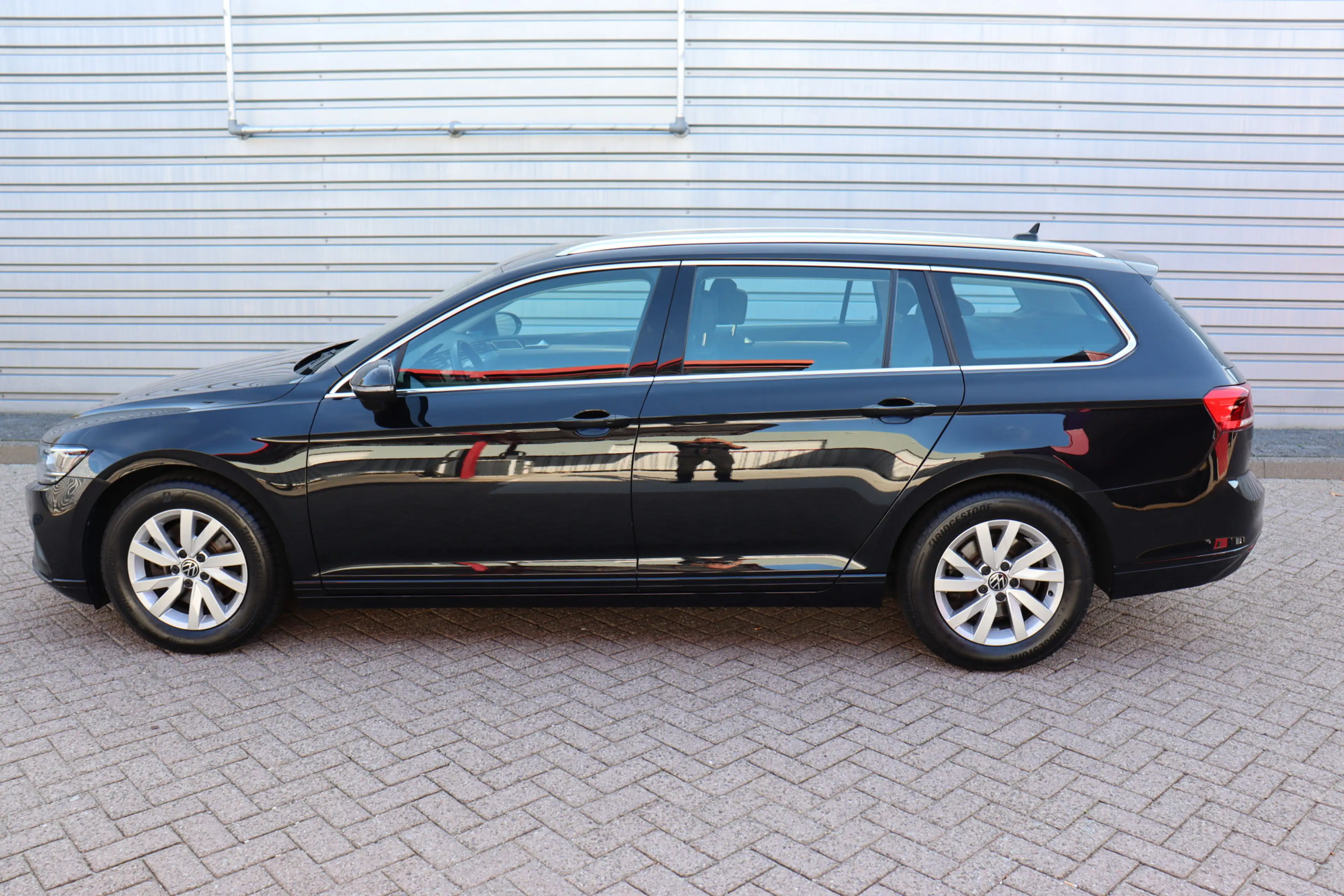 Volkswagen Passat Variant 1.5 TSI Business O.a: PDC, Clima, Navi, ACC, Carpl — photo 9