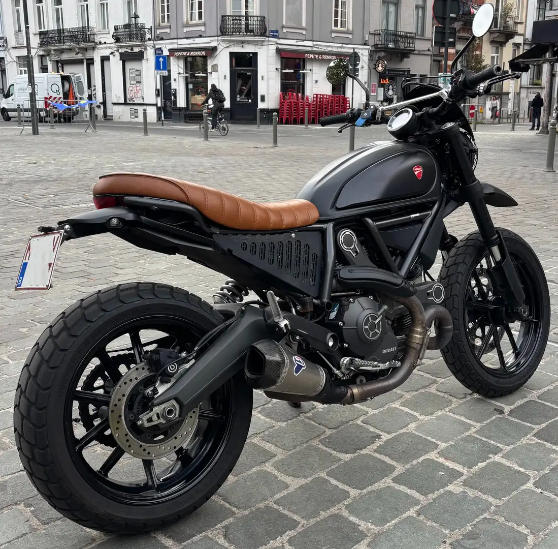 Ducati Scrambler Full Throttle Noir - 2