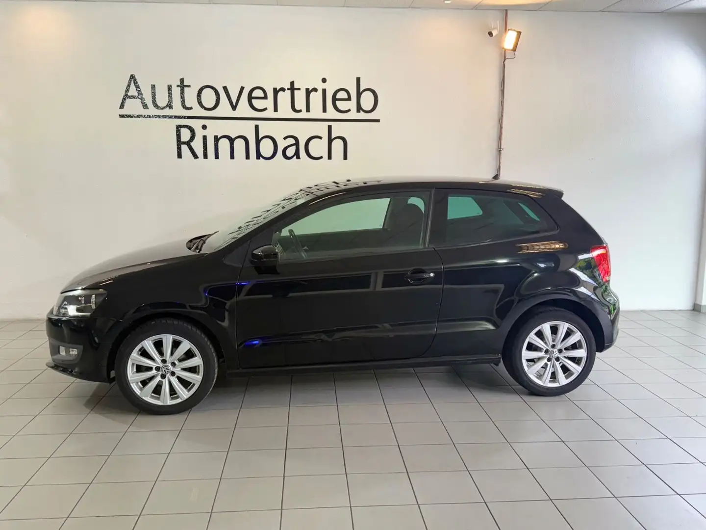 Volkswagen Polo V Team 1.2 TSI Schwarz - 2