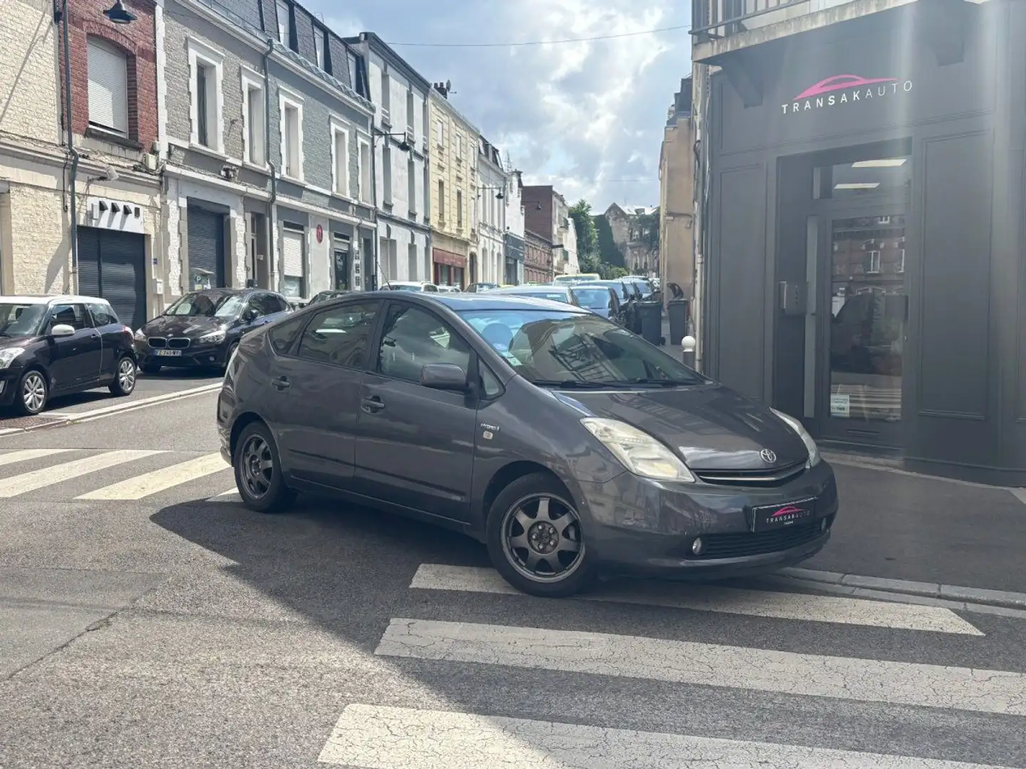 Toyota Prius 110h Linéa Sol MC / CAMERA DE RECUL Gris - 1