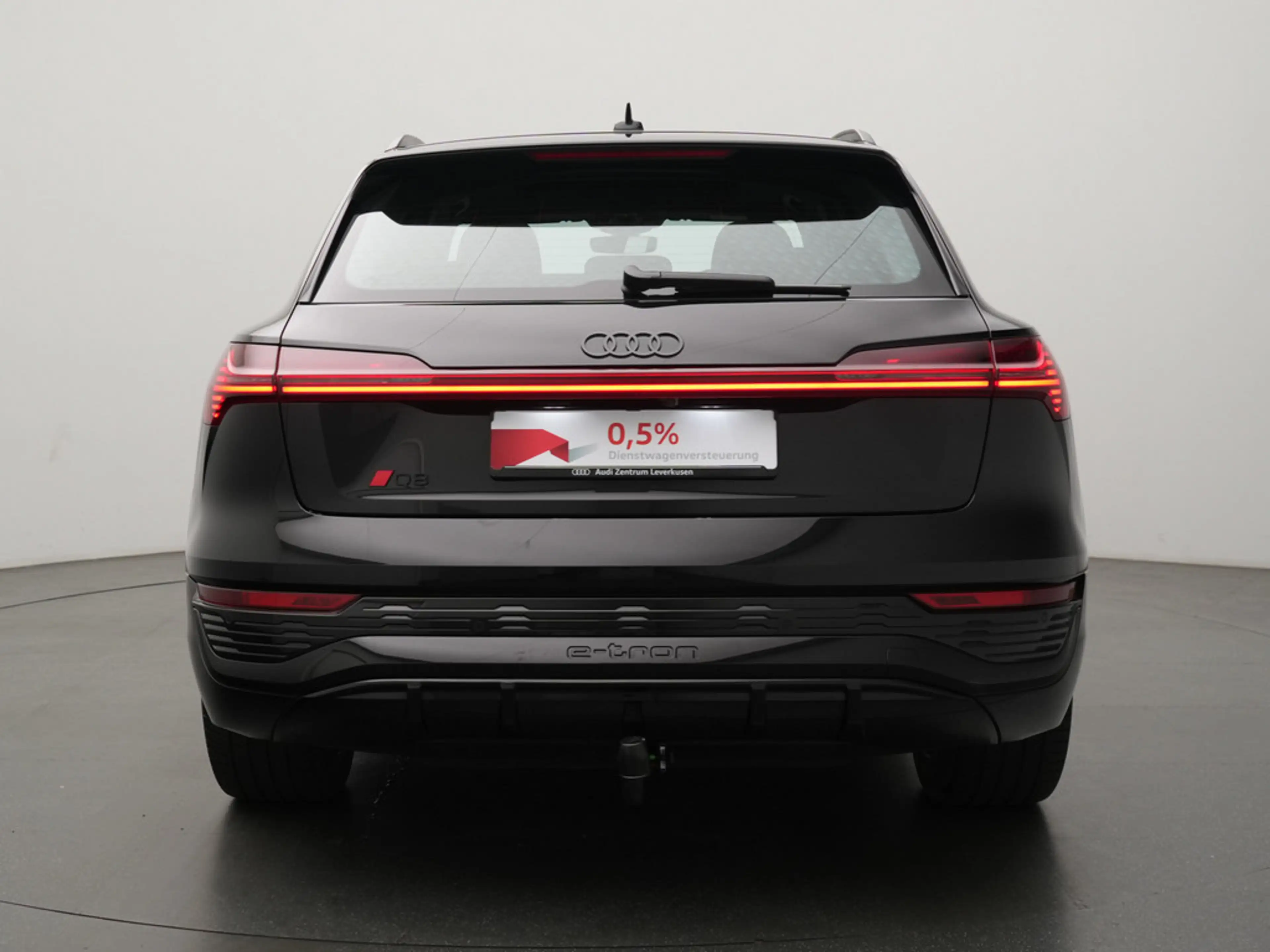 Audi Q8 e-tron 50 quattro S line ACC PANO AHK B&O — photo 4