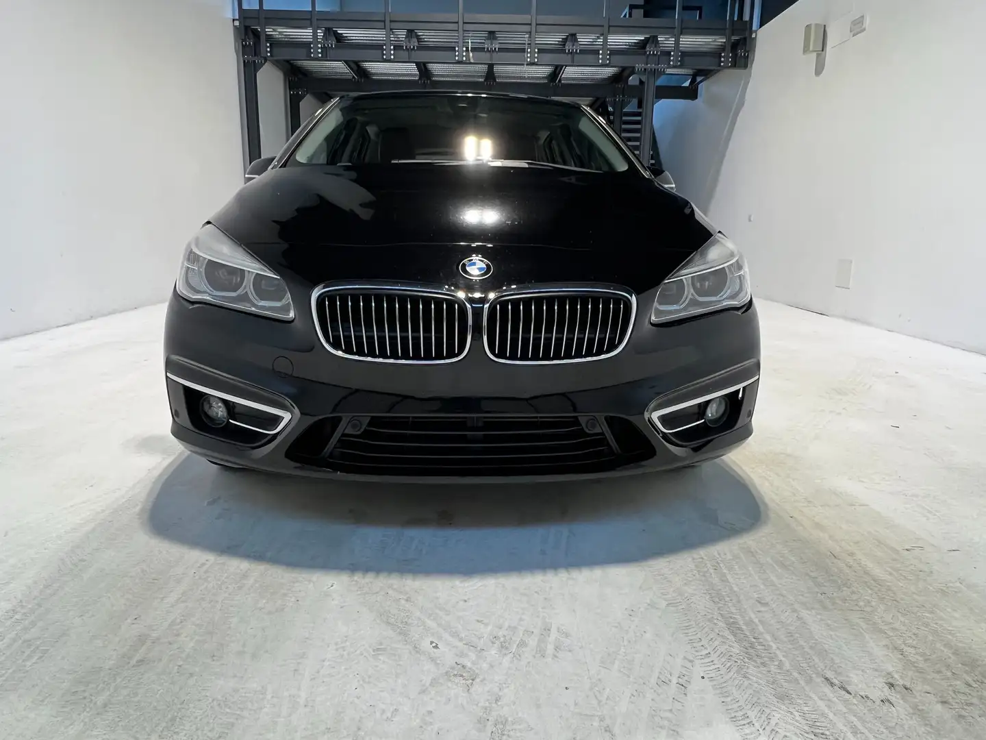 BMW 218 Active Tourer 218d Active Tourer Luxury auto Noir - 2