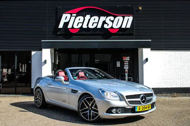 Mercedes-Benz SLK 250 AMG H&K STOEL- EN NEKVERWARMING