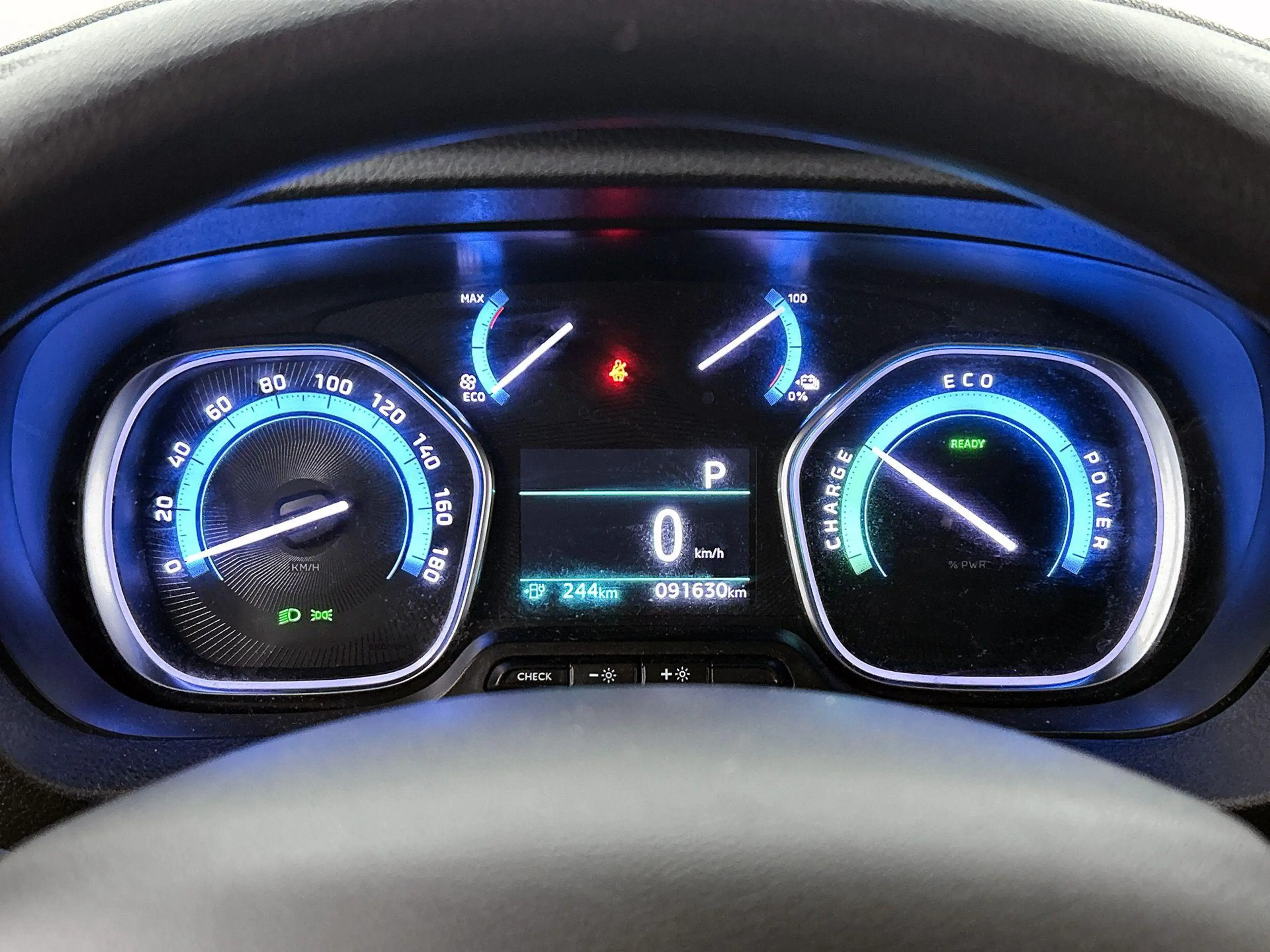 Opel Vivaro-e Combi L2H1 75 kWh — photo 14