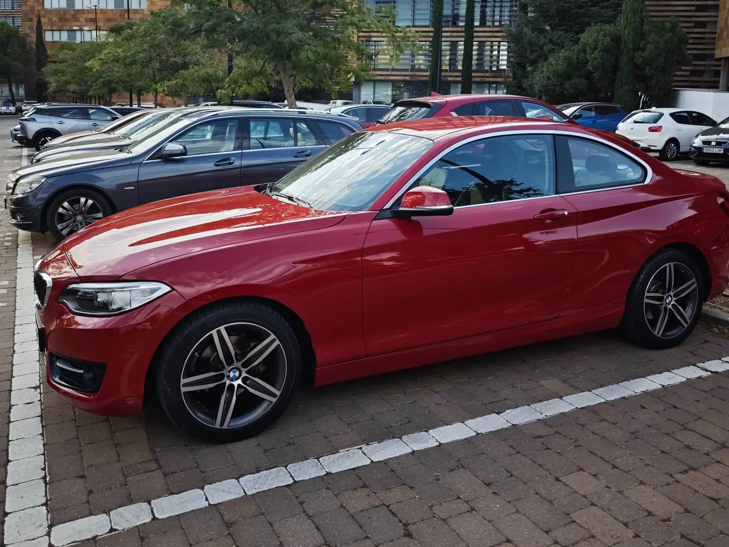 BMW 218 218d Coupé Rojo - 1
