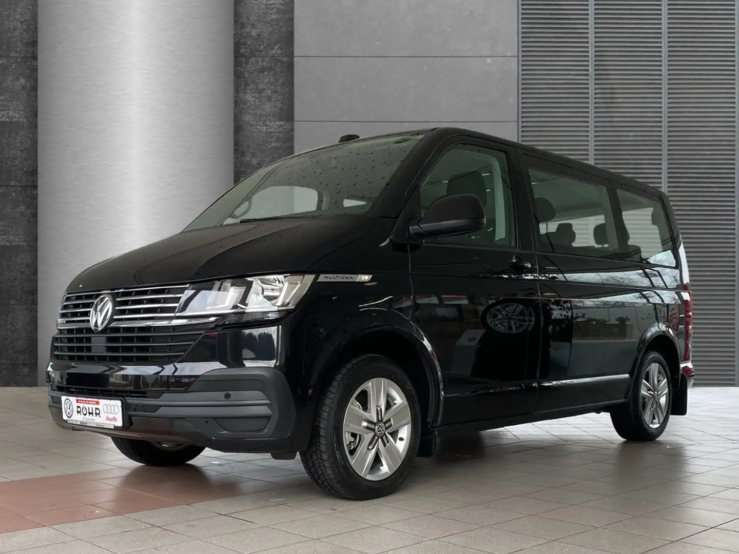 Volkswagen T6.1 Multivan Comfortline (AHK.PDC v+h.NAVI.SHZ.SH) 2.0 TDI 4Mot Noir - 2