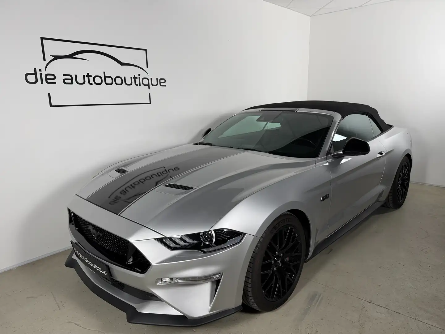 Ford Mustang GT Convertible // Blickfang // MagneRide // Top // Silber - 2