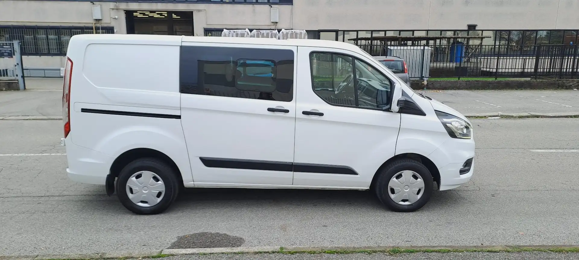 Ford Transit Custom 6 POSTI  EURO 6 D TEMP Bianco - 1