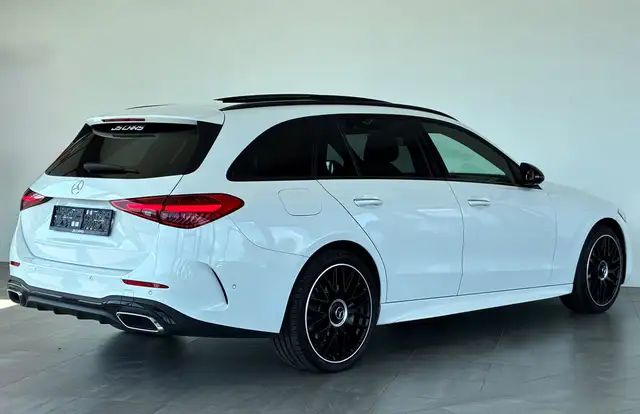 Mercedes-Benz C-Class view 15