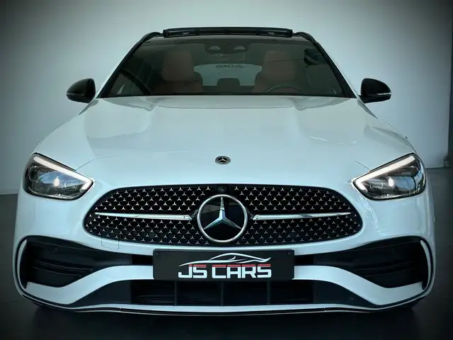 Mercedes-Benz C-Class view 6