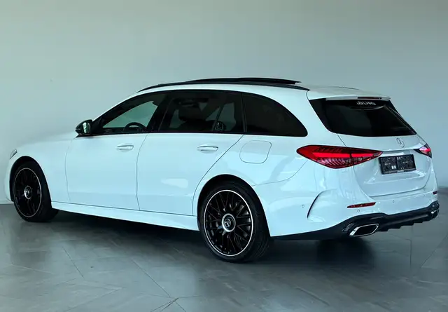 Mercedes-Benz C-Class view 10