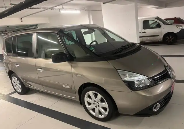Renault Espace IV 2.0dci 175ch bva6 Initiale 05-2013 avec 78000kms d’origine