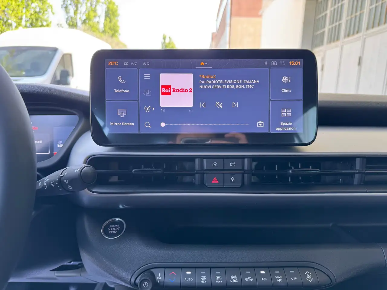 Jeep Avenger 1.2 turbo e-hybrid mhev Upland 4Xe 145cv edct6 km0 PROMO 21