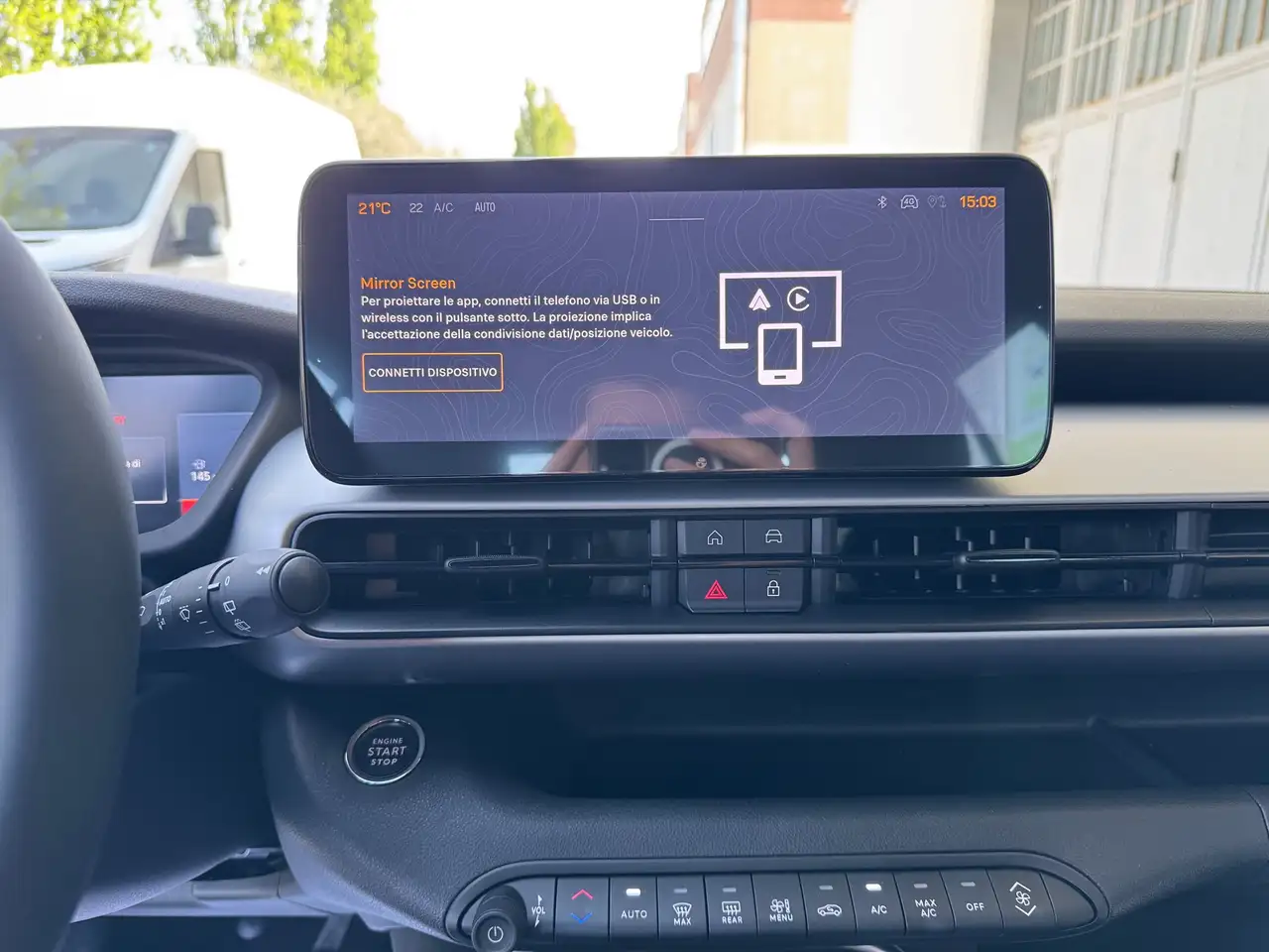 Jeep Avenger 1.2 turbo e-hybrid mhev Upland 4Xe 145cv edct6 km0 PROMO 26