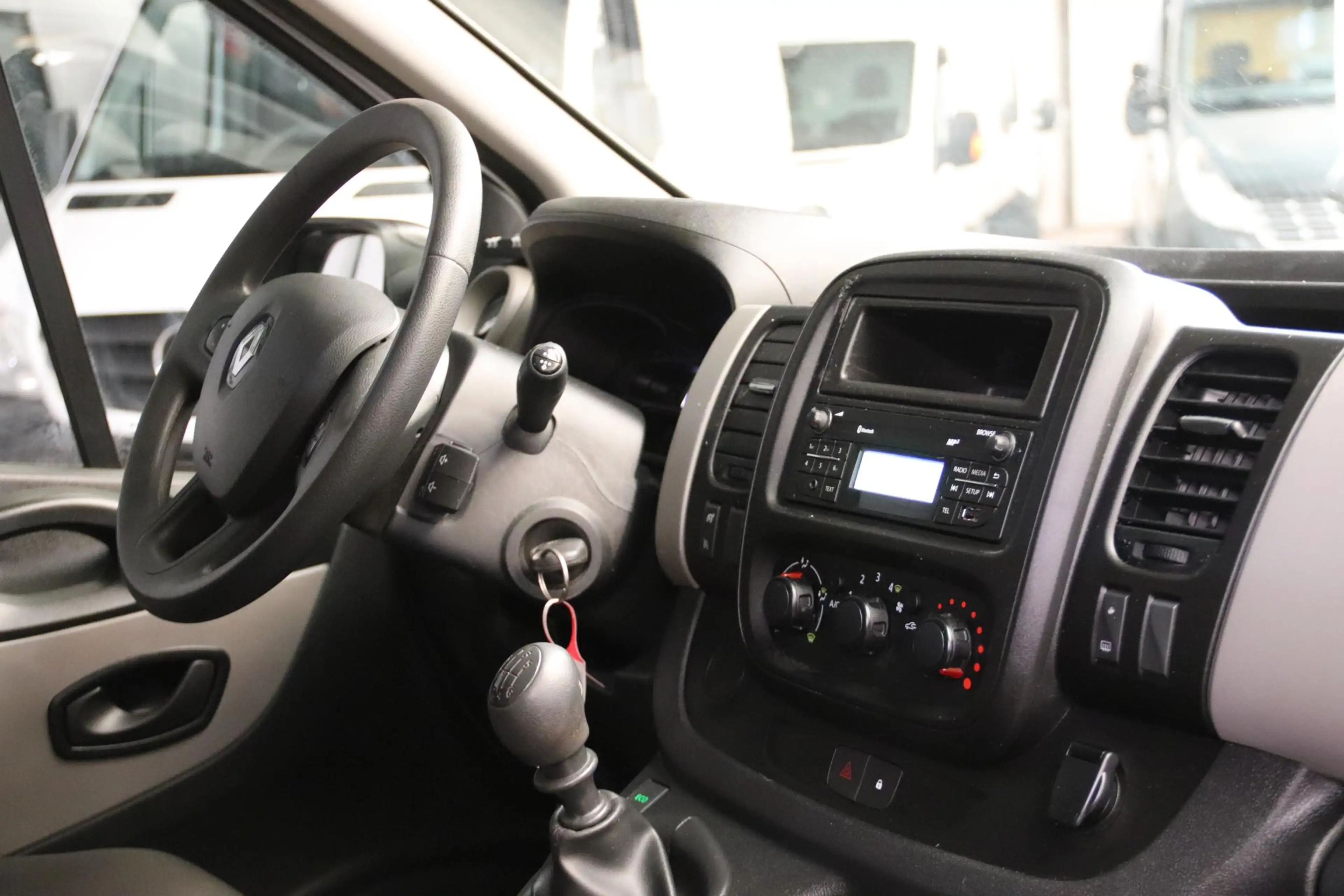 Renault Trafic 1.6 dCi WERKPLAATSINRICHTING AIRCO Renault Trafic — photo 10