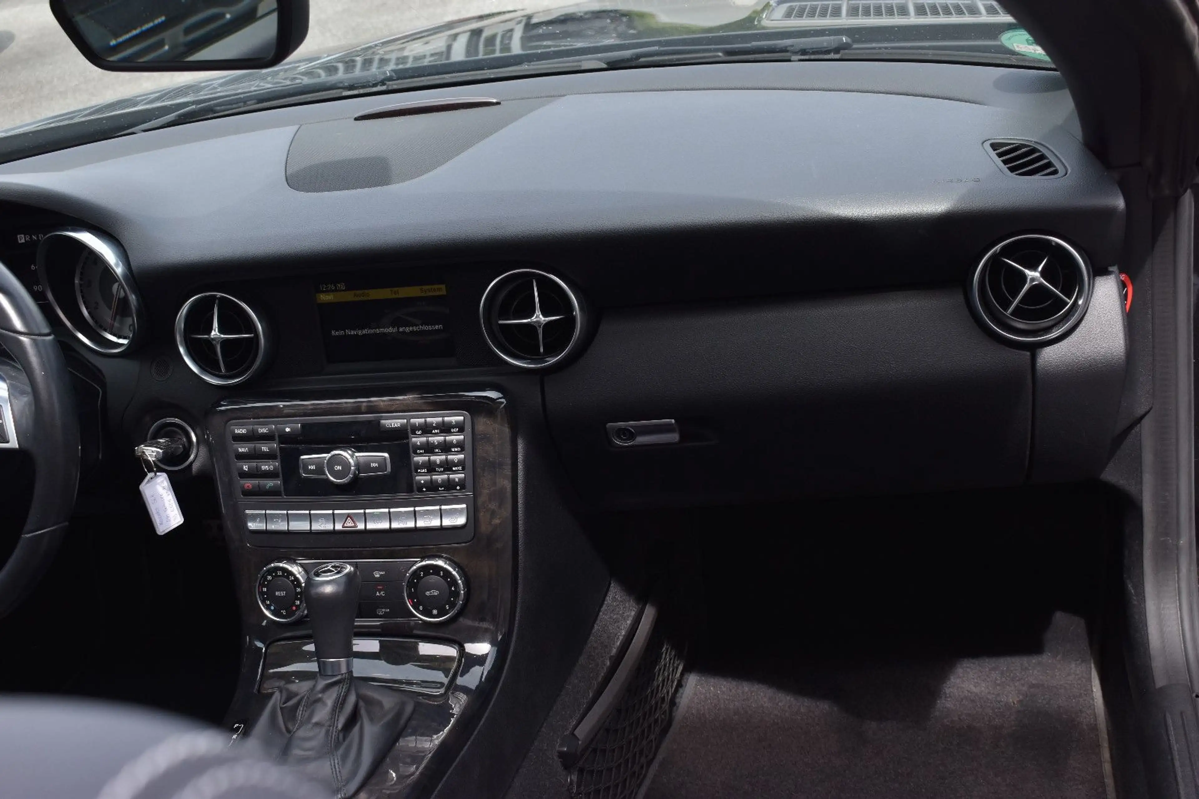Mercedes-Benz SLK 200 Roadster *Airscarf*PDC*Leder*Navi* — photo 11