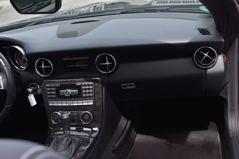 Mercedes-Benz SLK 200 Roadster *Airscarf*PDC*Leder*Navi* — photo 11