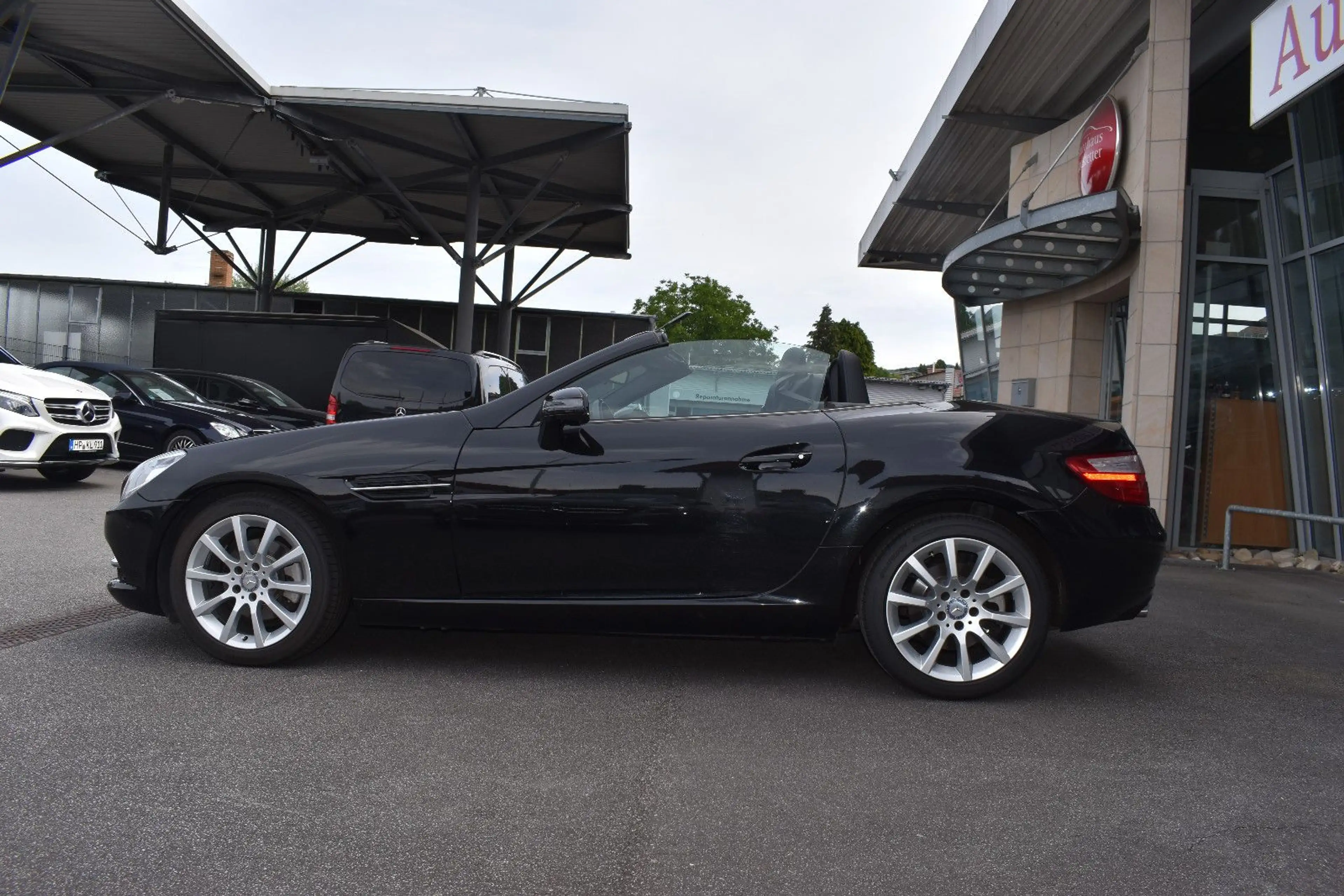 Mercedes-Benz SLK 200 Roadster *Airscarf*PDC*Leder*Navi* — photo 8